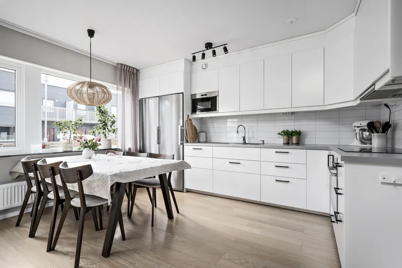 Radhus, Strömshillvägen 28, Ålsta, Haninge