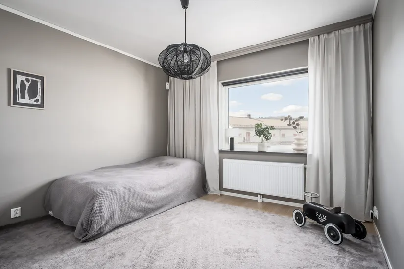 Radhus, Strömshillvägen 28, Ålsta, Haninge