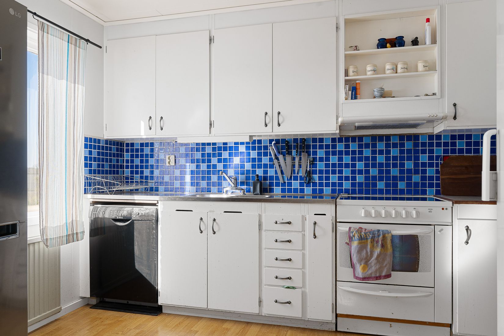 Villa, Odengatan 6, Malmköping, Flen