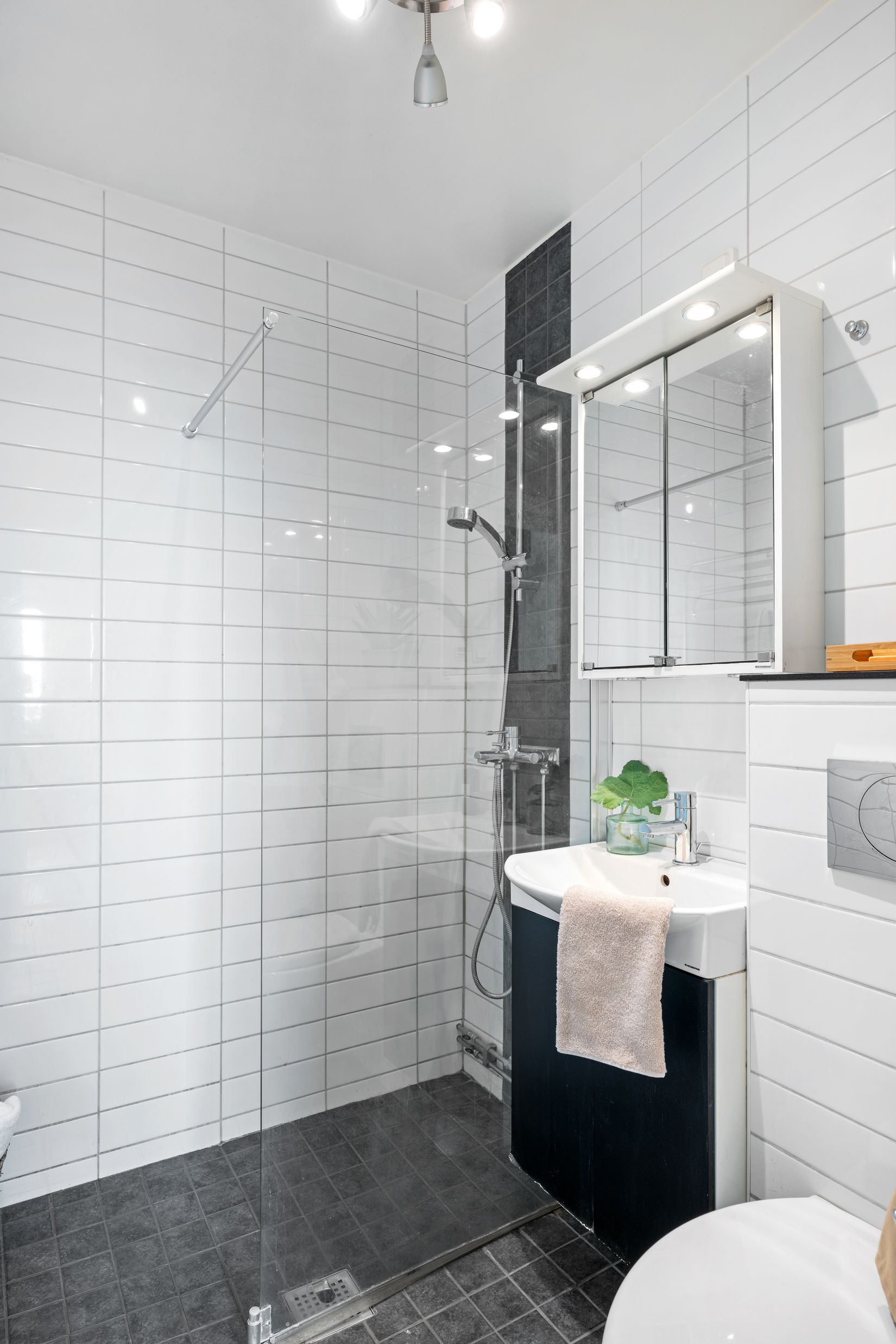 Bostadsrätt, Eskadervägen 38, 8tr, Näsbypark, Täby