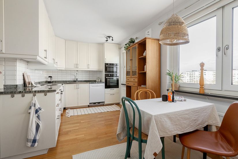 Bostadsrätt, Tornérplatsen 14, Jakobsberg, Järfälla