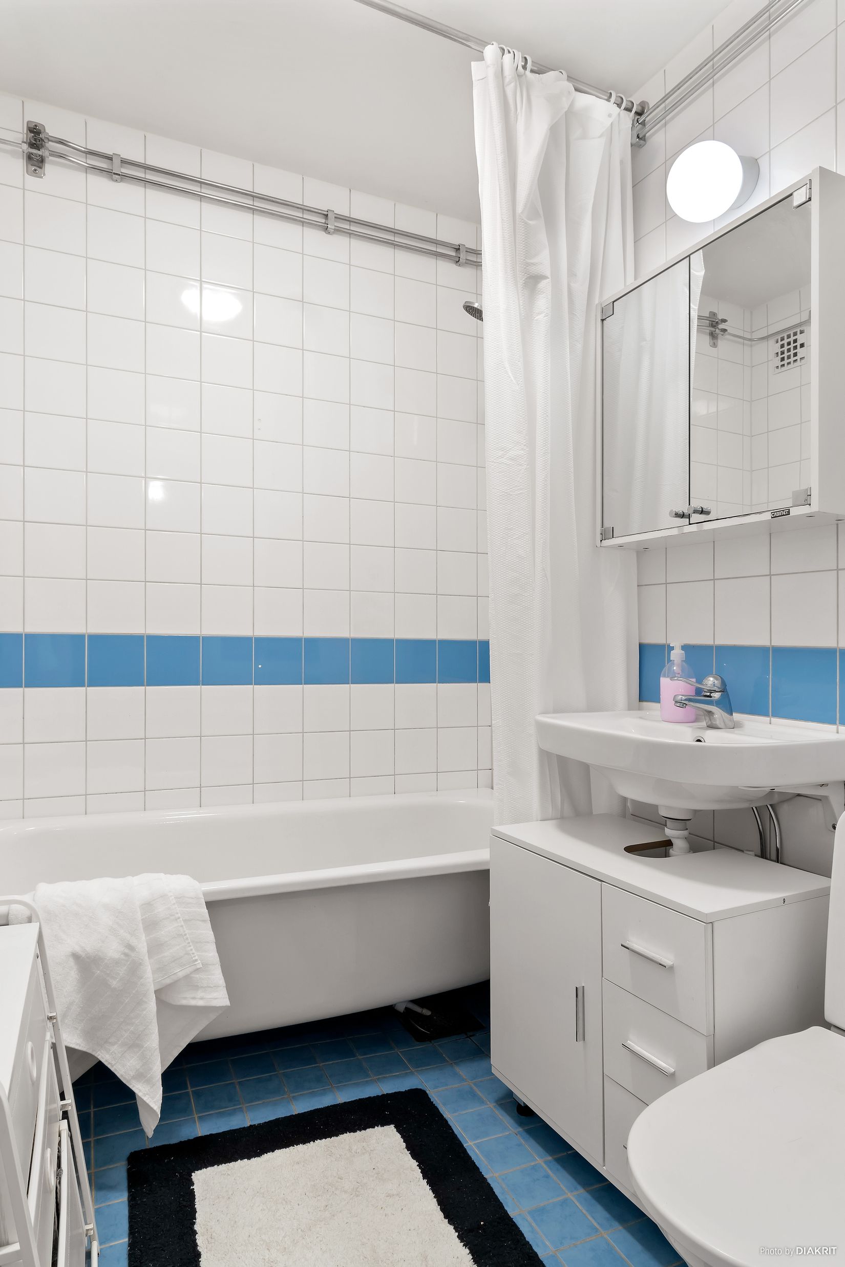 Bostadsrätt, Sjödalsbacken 3 A, Huddinge centrum, Huddinge