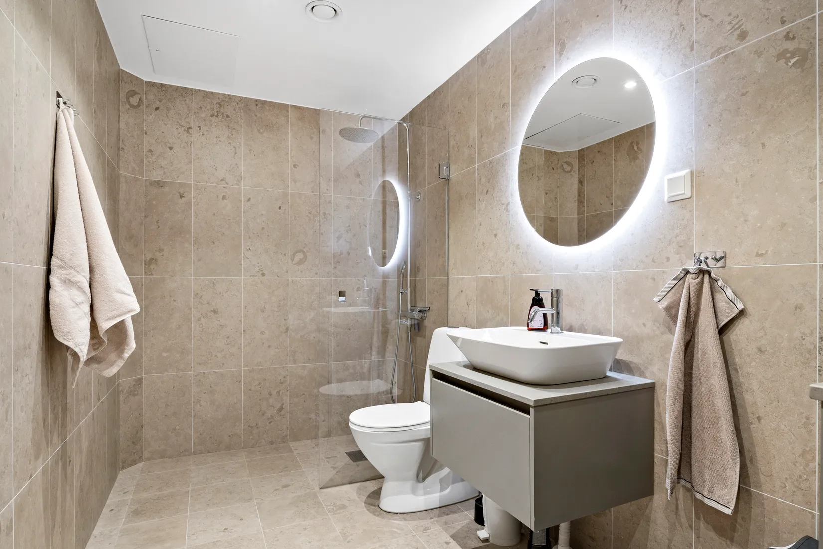 Bostadsrätt, Nackabacken 12, Nacka Centrum / Forum, Nacka