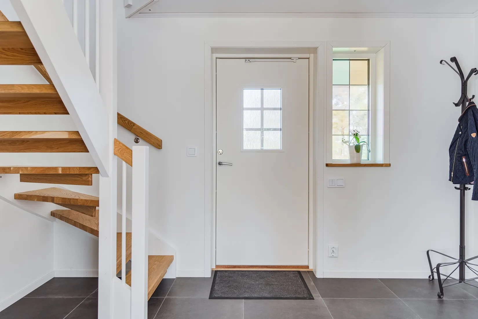 Villa, Strandväg 11, Vadstena