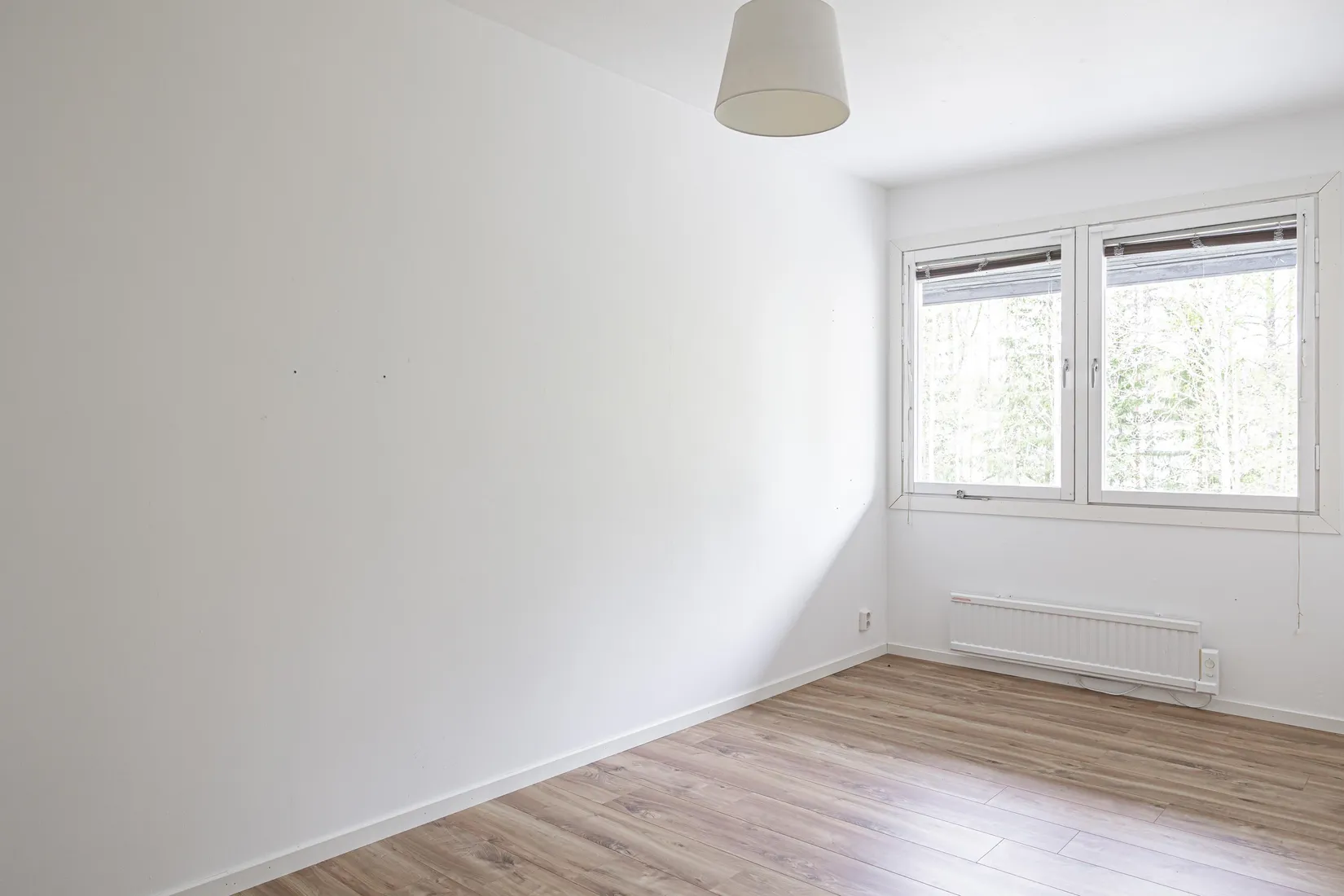 Villa, Radhus, Felingvägen 16, Virsbo, Surahammar
