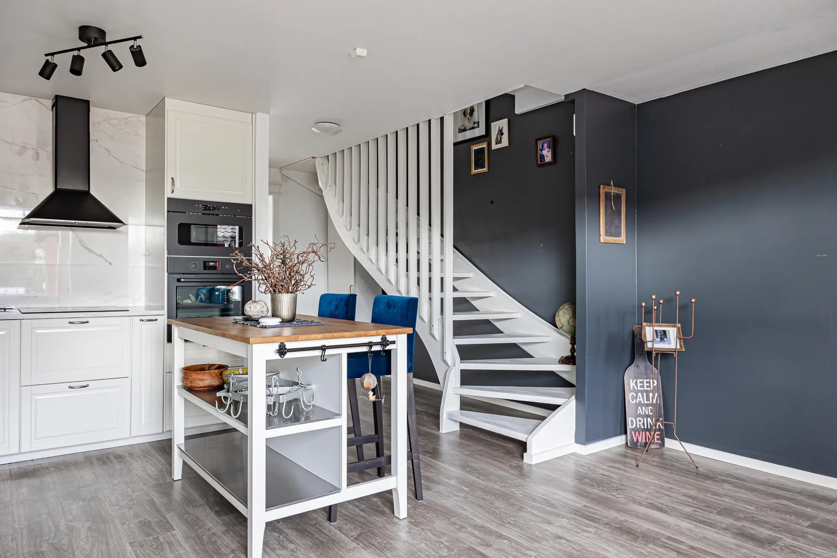 Villa, Radhus, Felingvägen 16, Virsbo, Surahammar