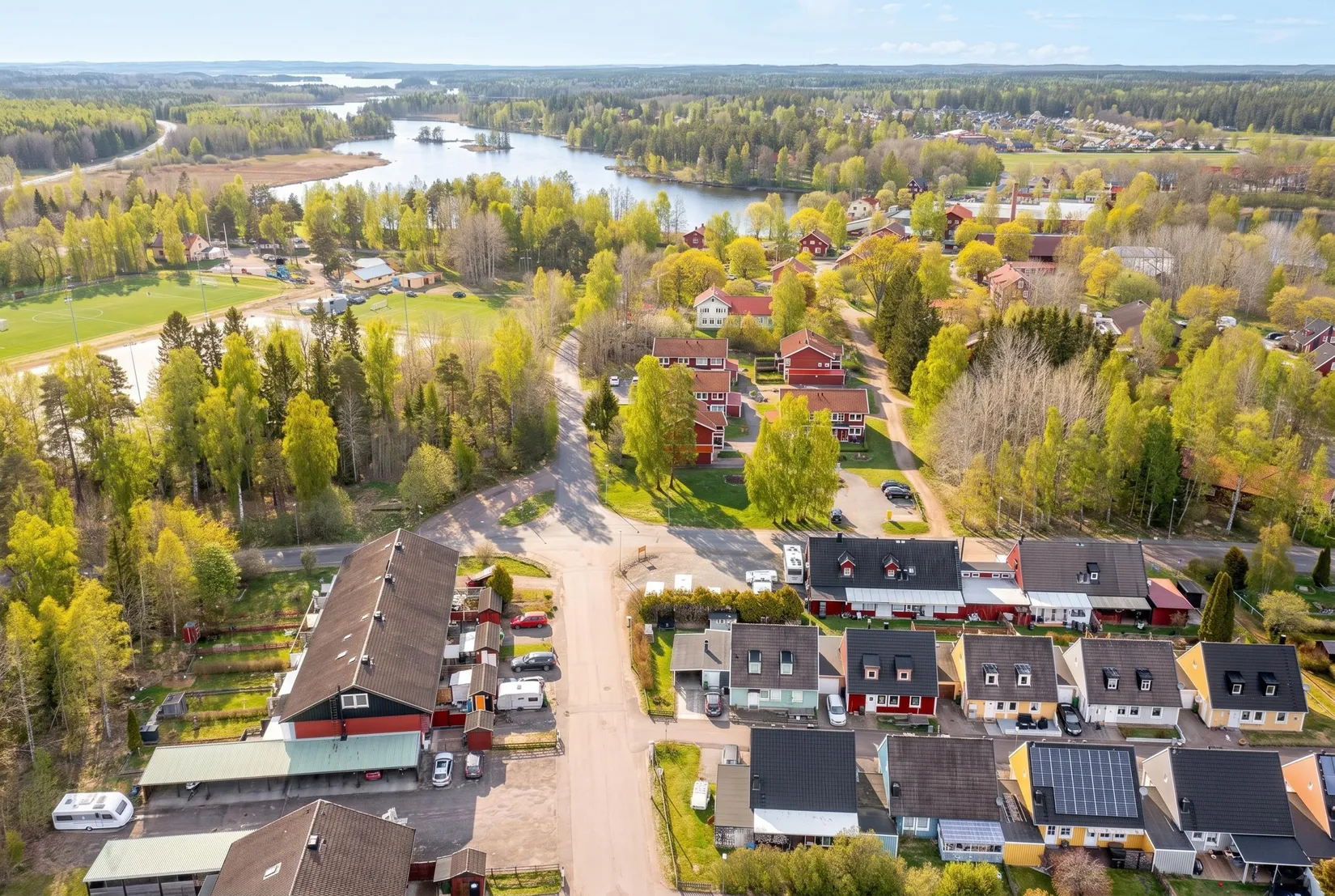 Villa, Radhus, Felingvägen 16, Virsbo, Surahammar