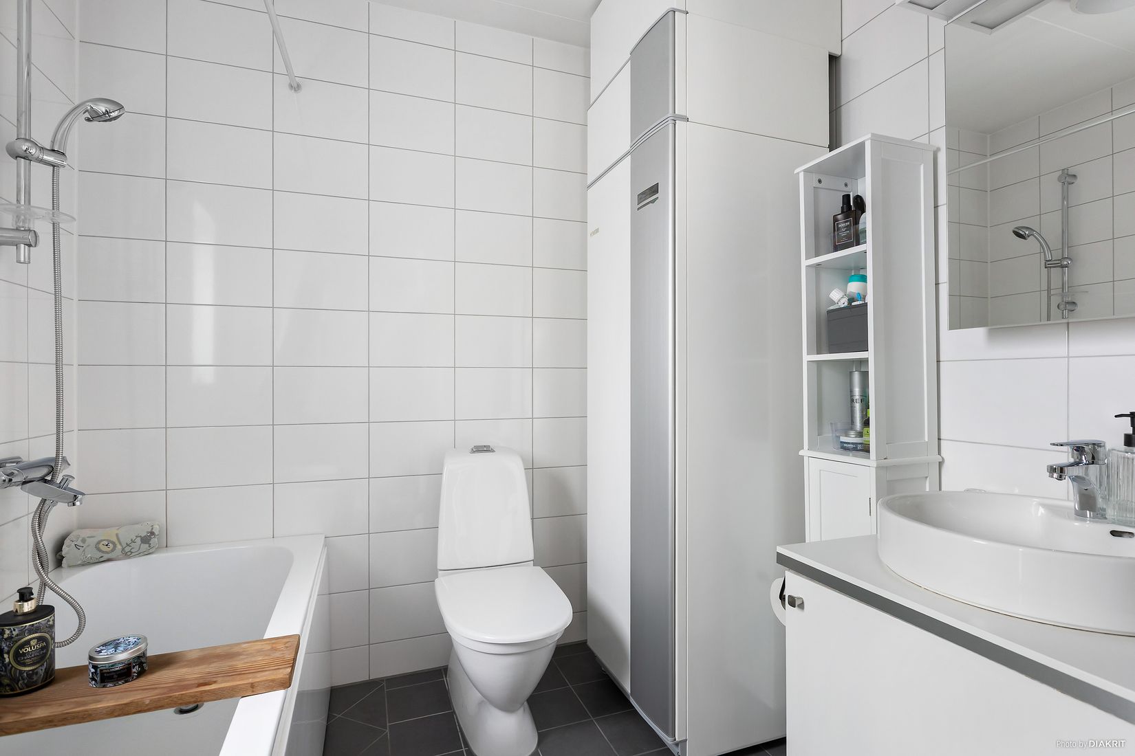 Radhus, Kiwigatan 2A, Nyponlunden, Örebro