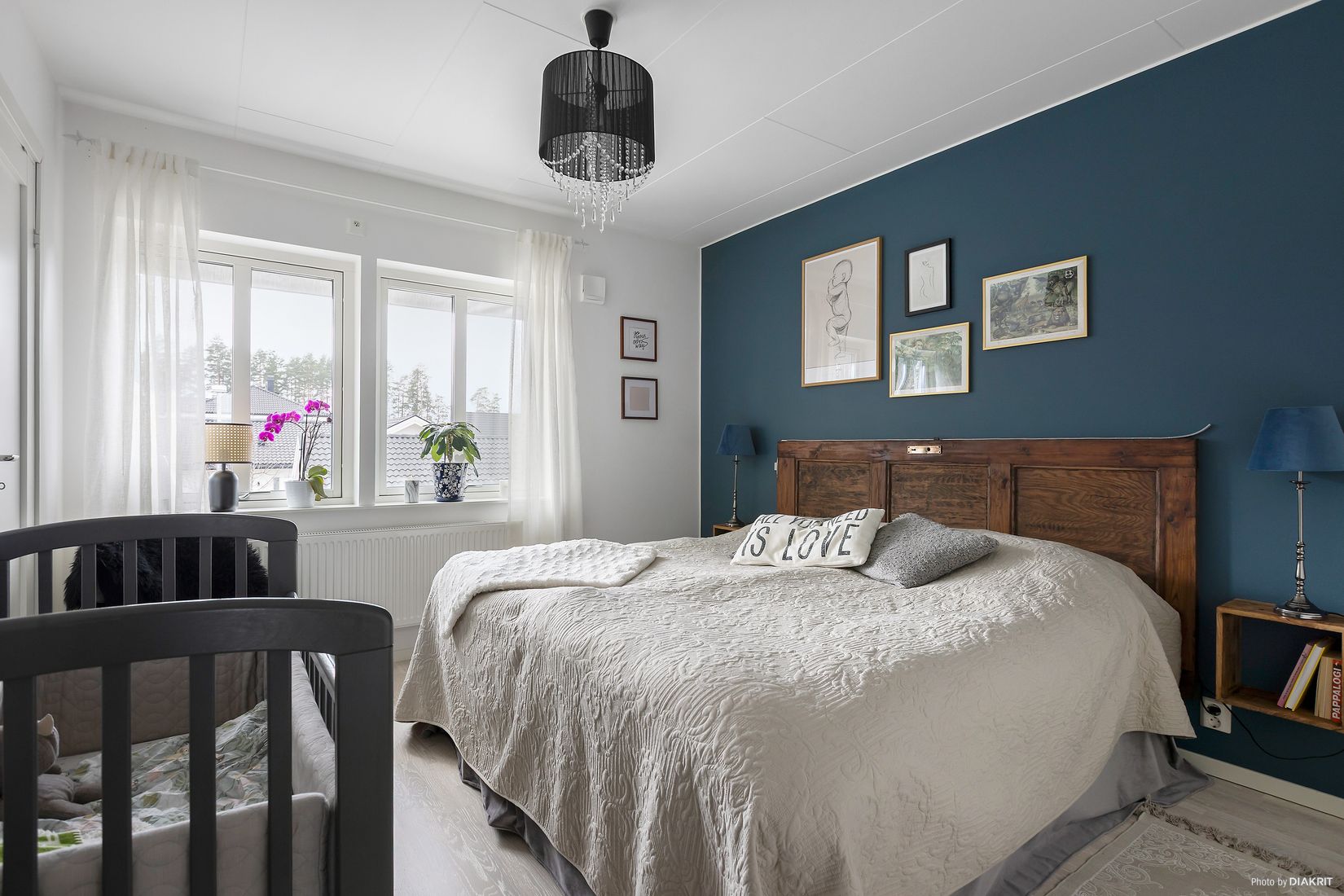 Radhus, Kiwigatan 2A, Nyponlunden, Örebro