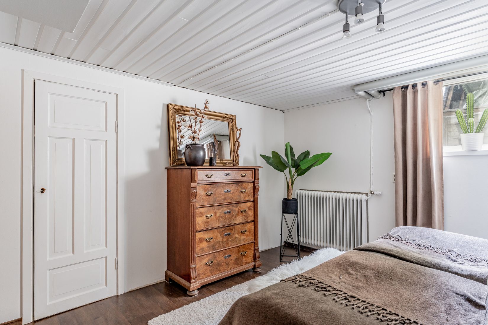 Radhus, Hemgårdsvägen 32A, Hemgården/Högbrunn, Nyköping