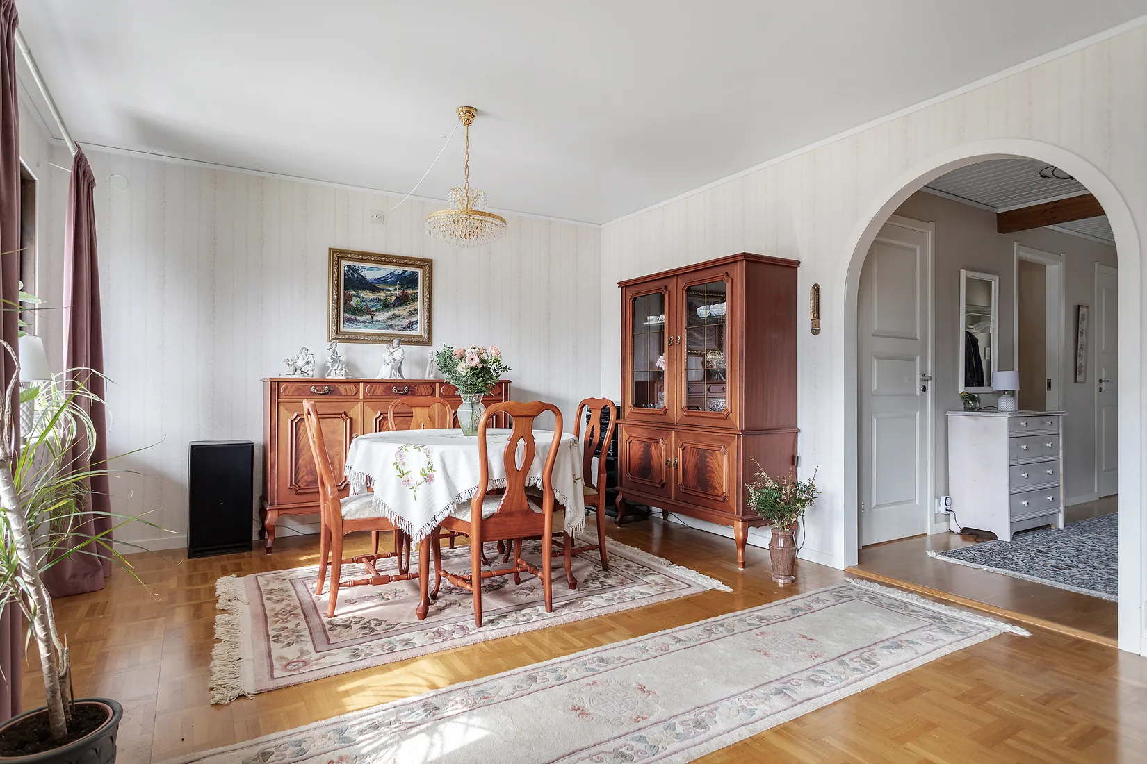 Villa, Radhus, Krokstigen 5, Skoftebyn, Trollhättan