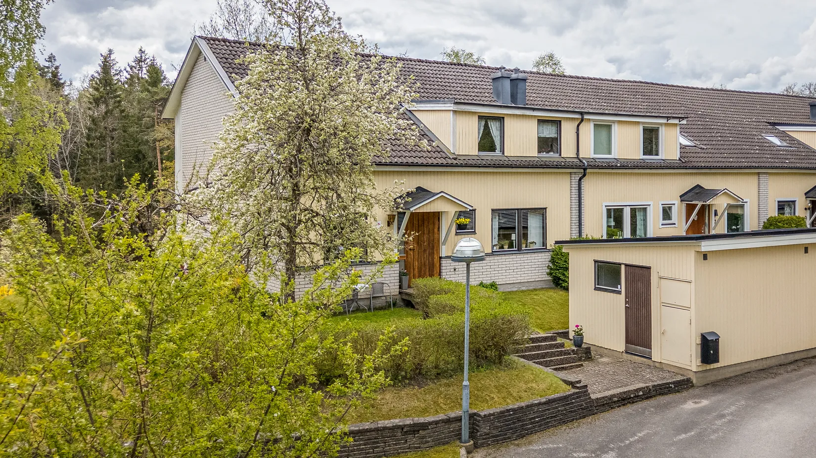 Villa, Radhus, Krokstigen 5, Skoftebyn, Trollhättan