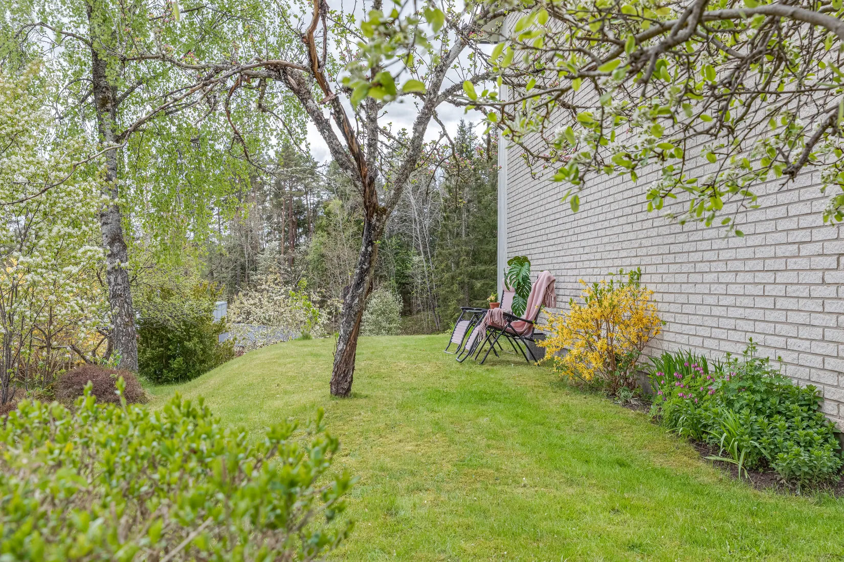 Villa, Radhus, Krokstigen 5, Skoftebyn, Trollhättan