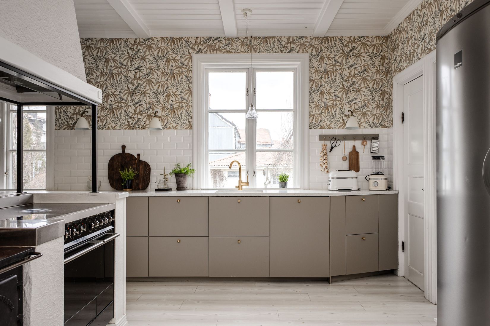 Villa, Västra Ringgatan 32, Centrum, Enköping