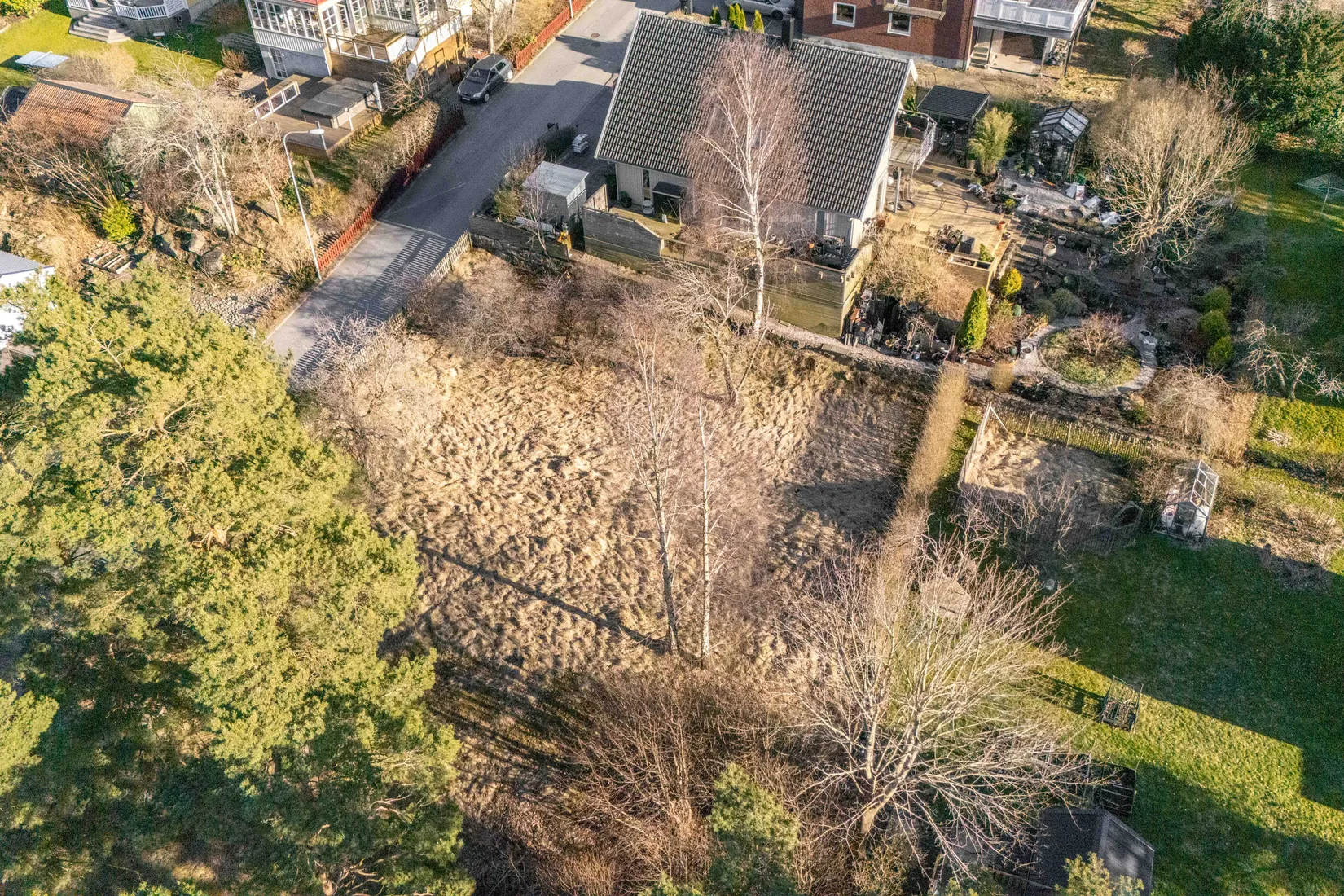 Tomt, Fornfyndsvägen 5, Furuskog, Partille