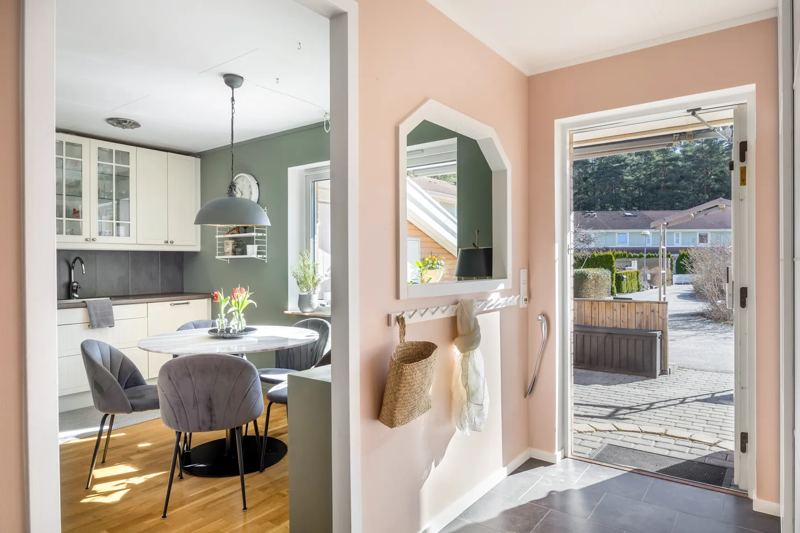 Villa, Radhus, Biskop Brasks gränd 18, Stäket, Järfälla