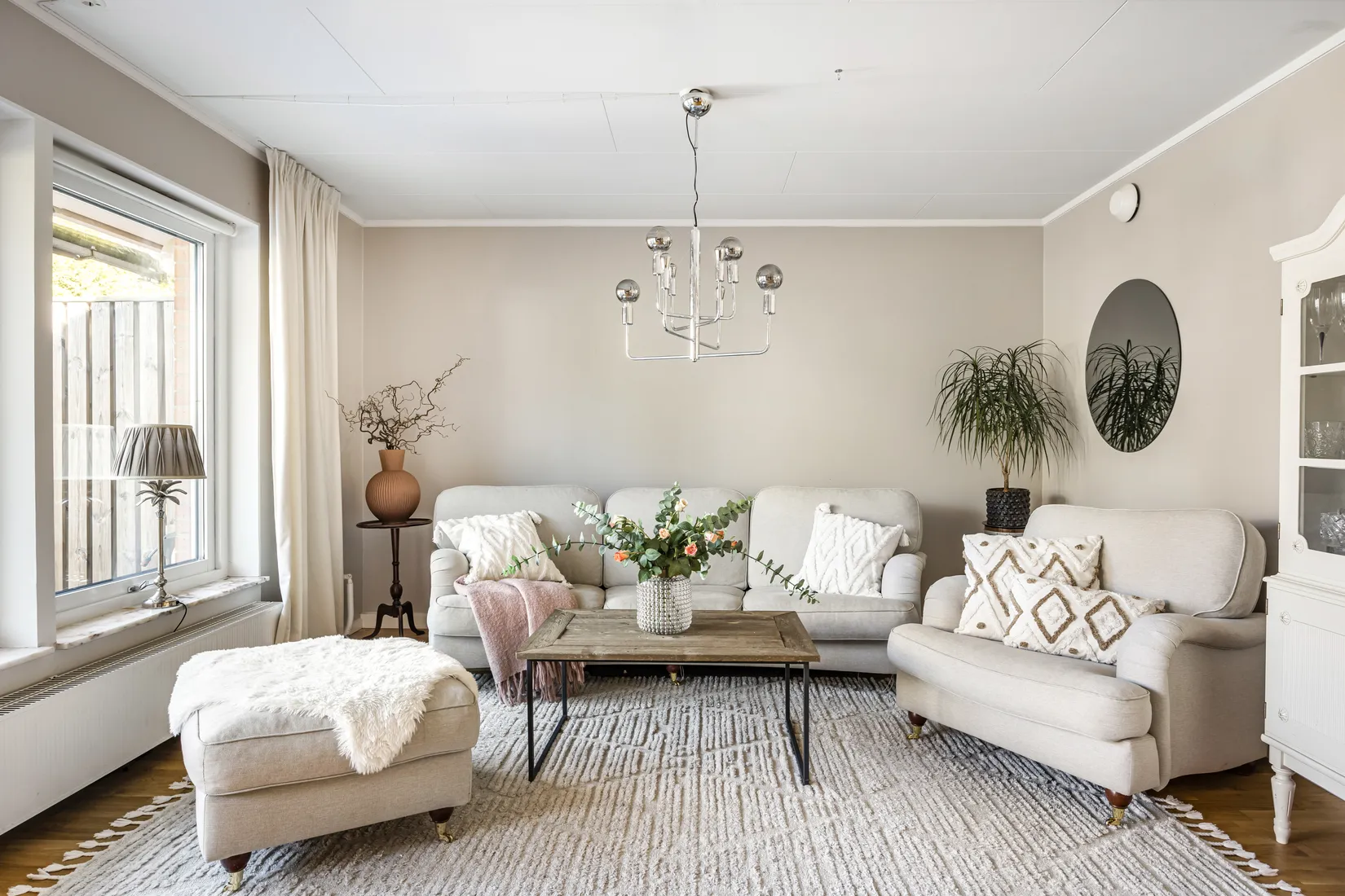 Villa, Radhus, Biskop Brasks gränd 18, Stäket, Järfälla