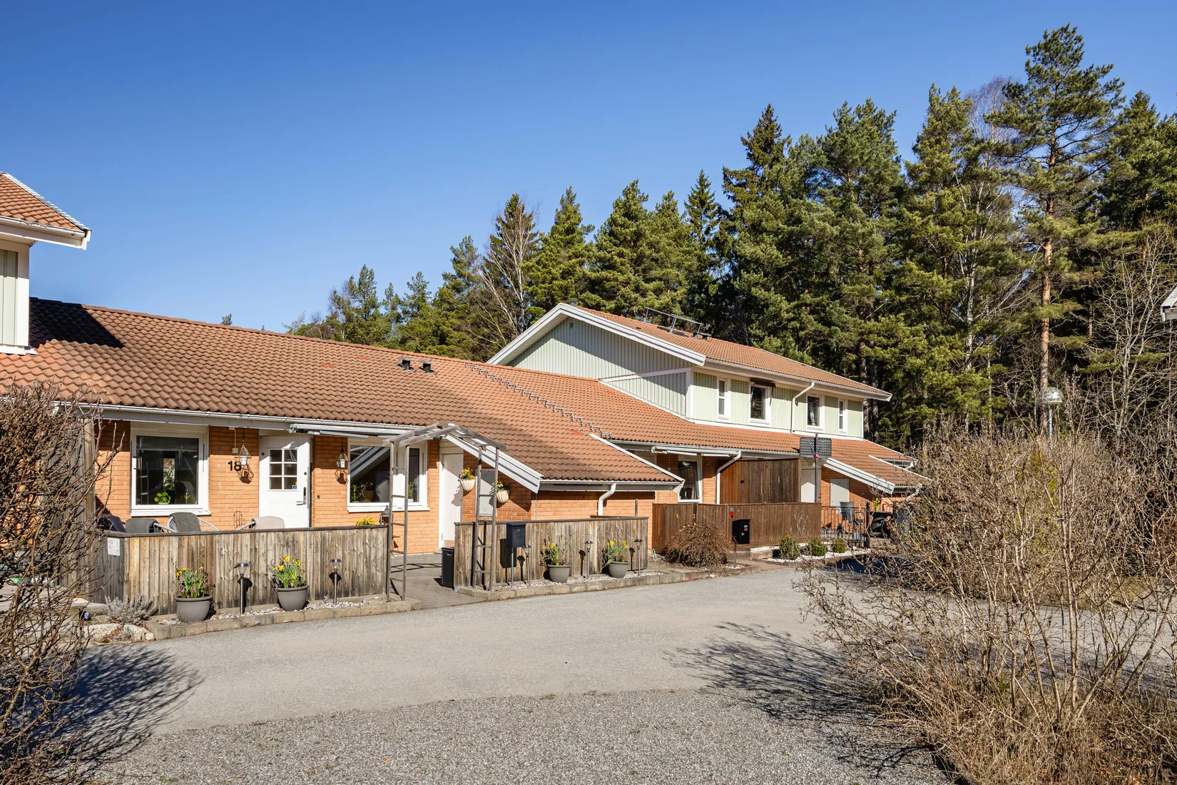 Villa, Radhus, Biskop Brasks gränd 18, Stäket, Järfälla