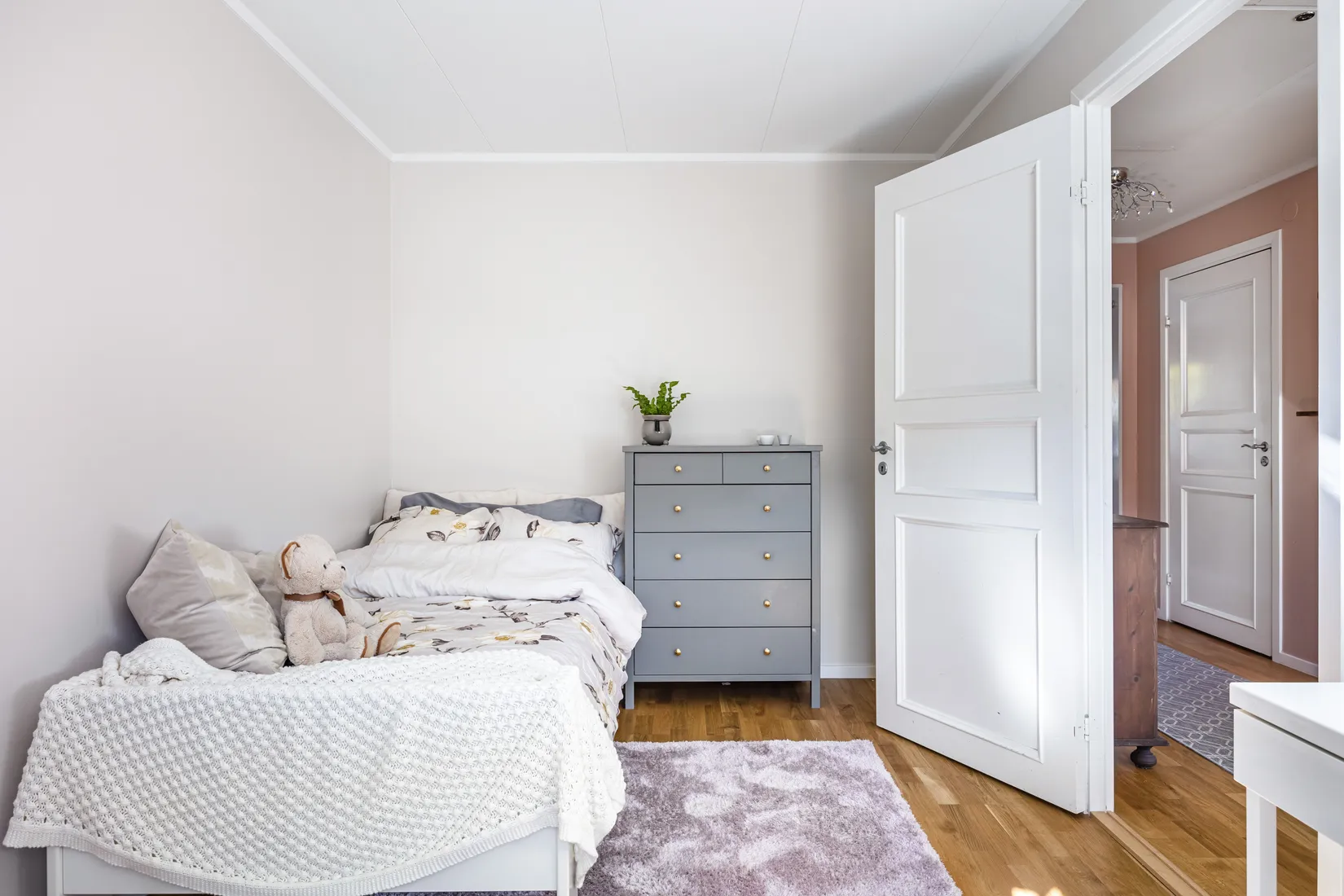 Villa, Radhus, Biskop Brasks gränd 18, Stäket, Järfälla