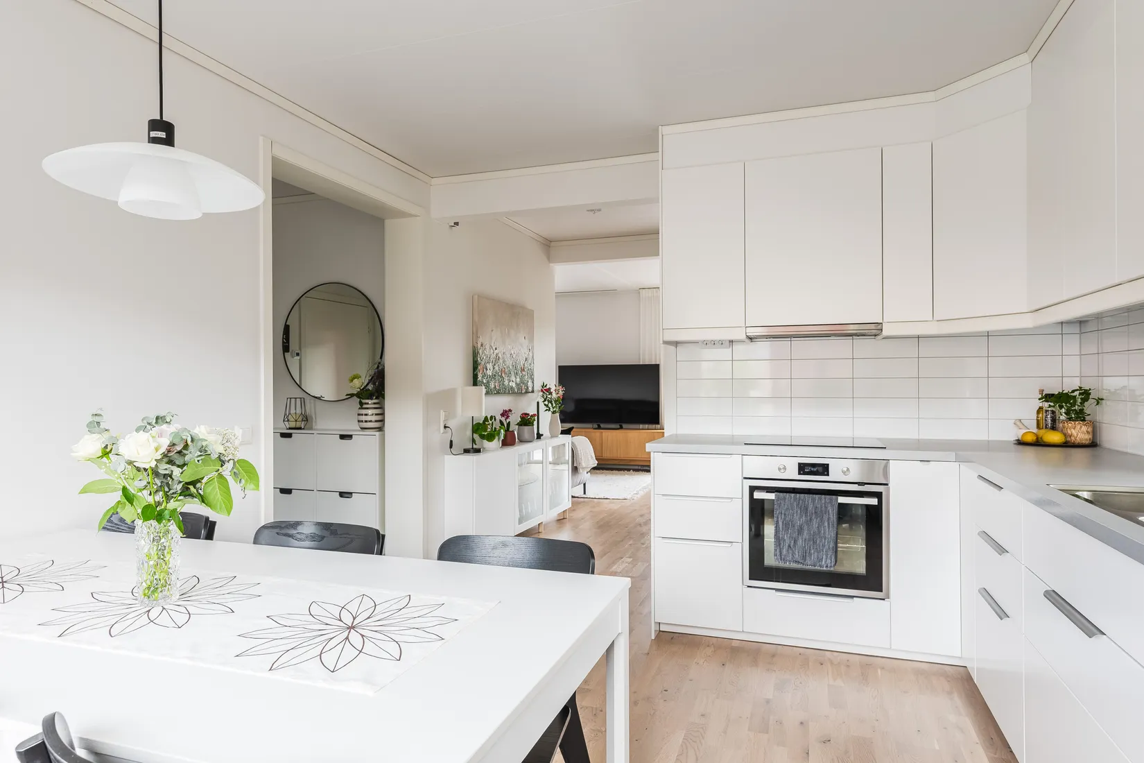 Radhus, Russvägen 21D, Lillhällom, Sundsvall