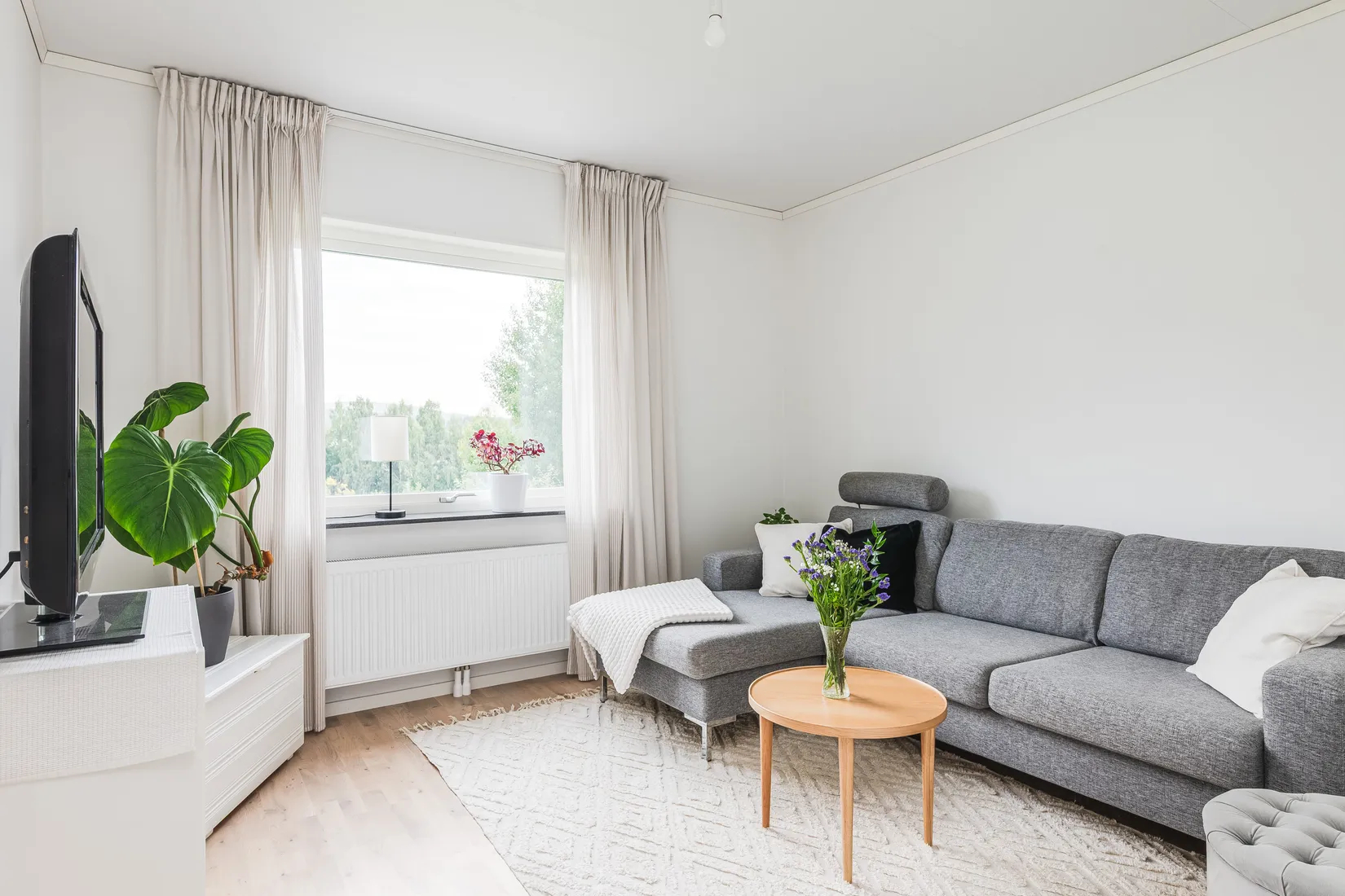 Radhus, Russvägen 21D, Lillhällom, Sundsvall