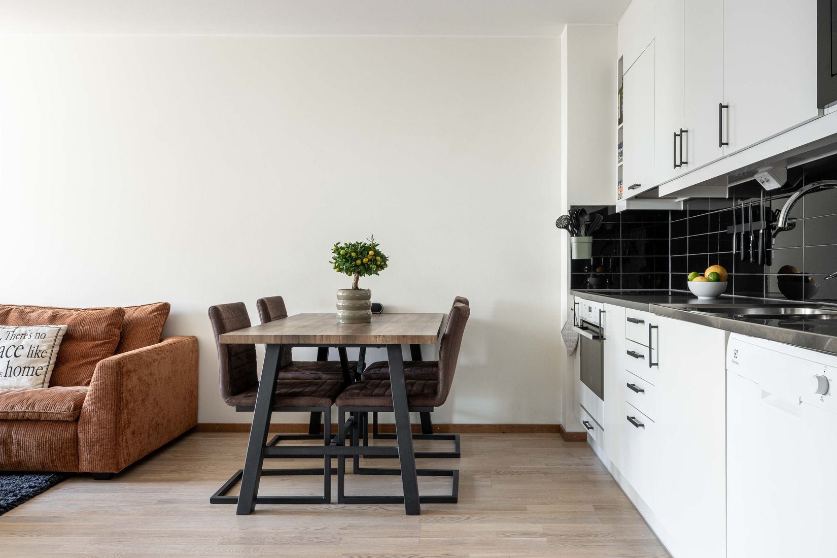 Bostadsrätt, Lotta Svärds Gränd 16, Fruängen, Stockholm