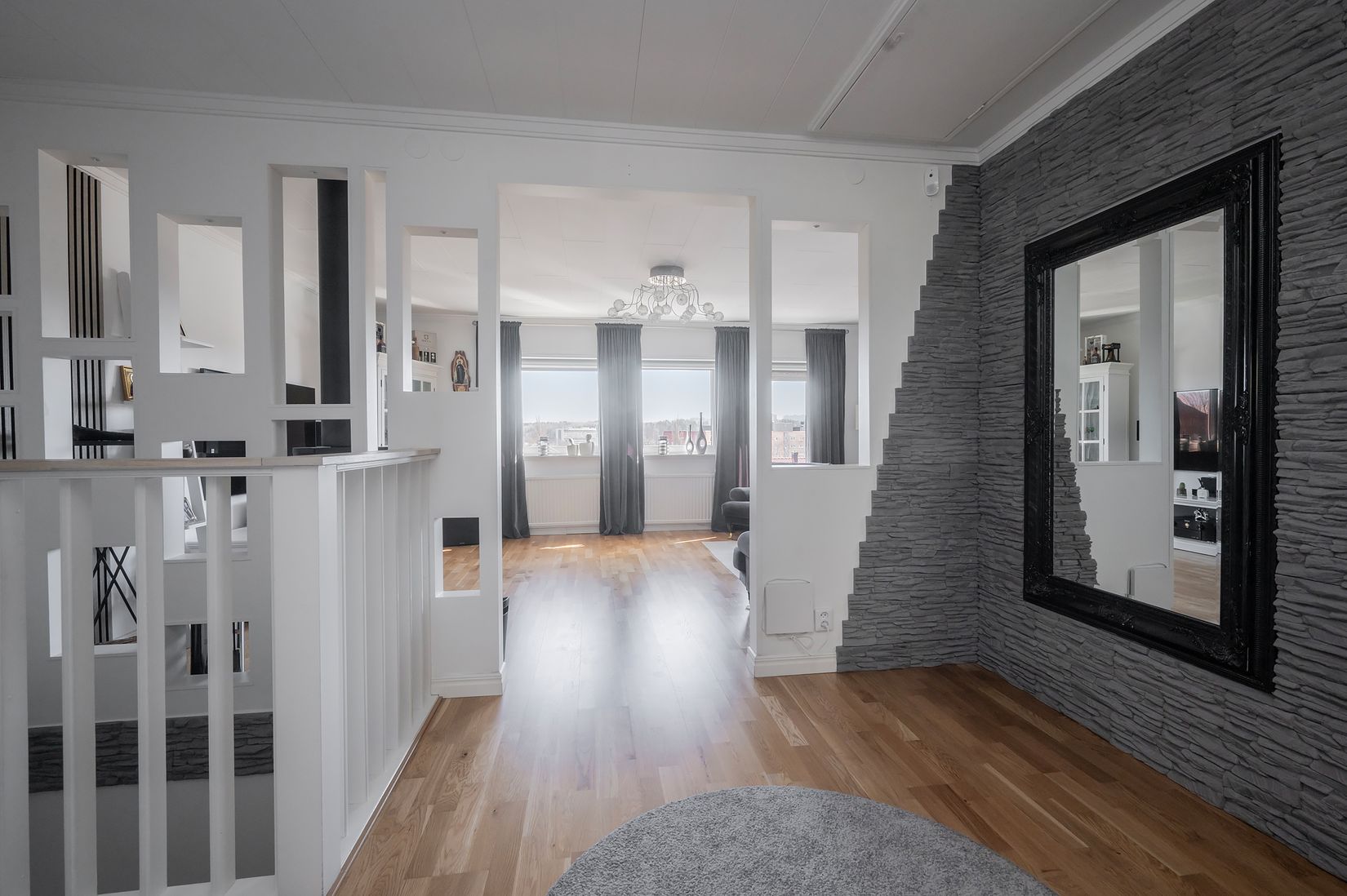 Radhus, Fältvägen 30, Botkyrka