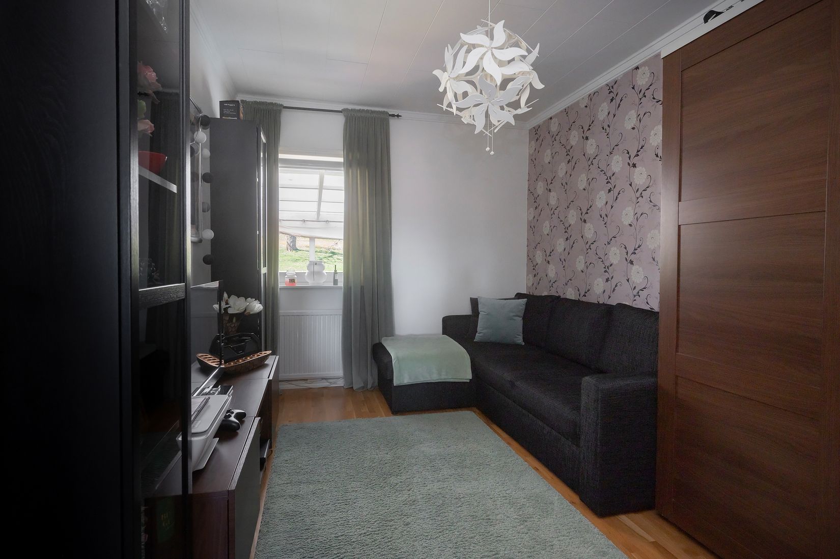 Radhus, Fältvägen 30, Botkyrka