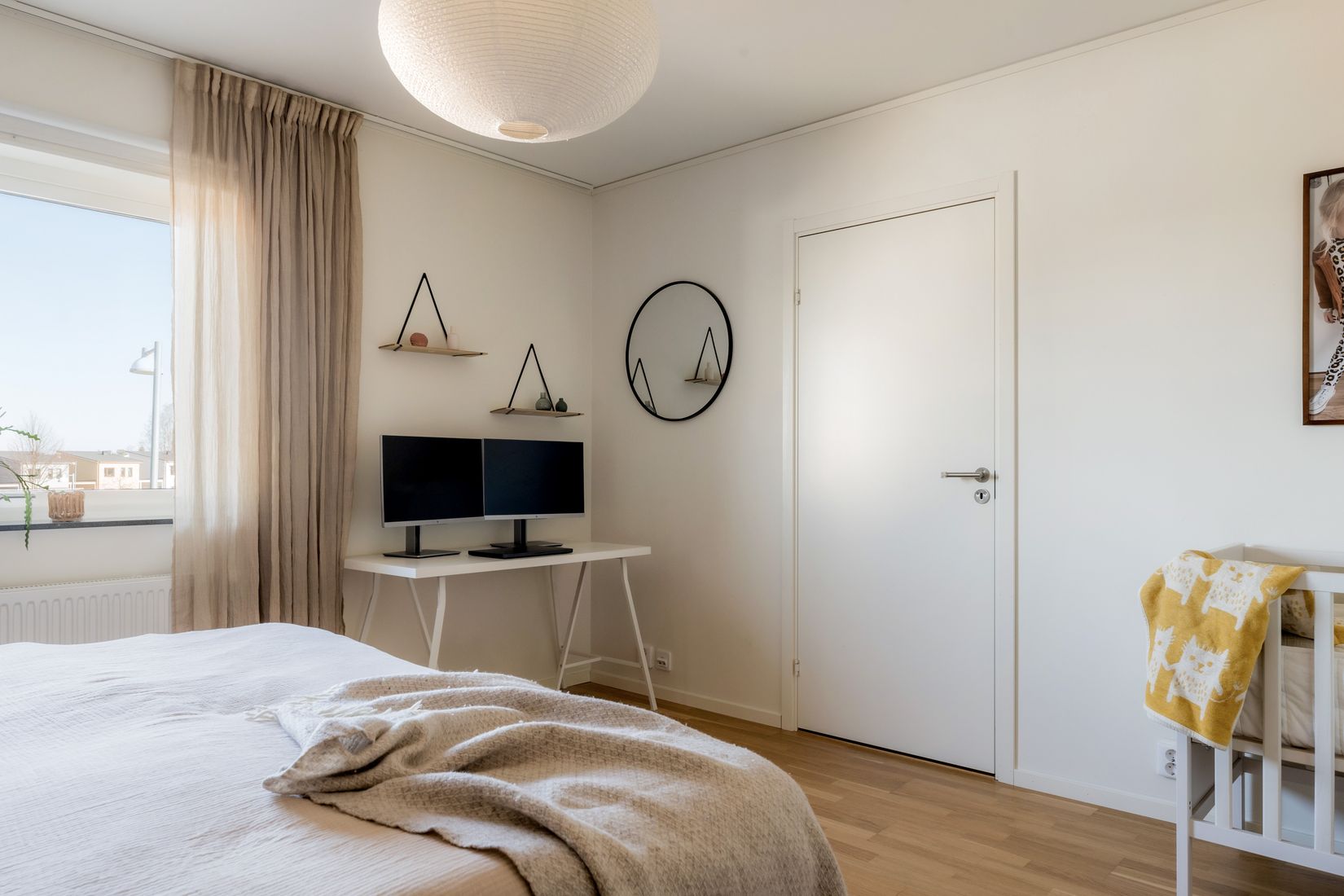 Radhus, Rosenhillsvägen 46, Nyköping