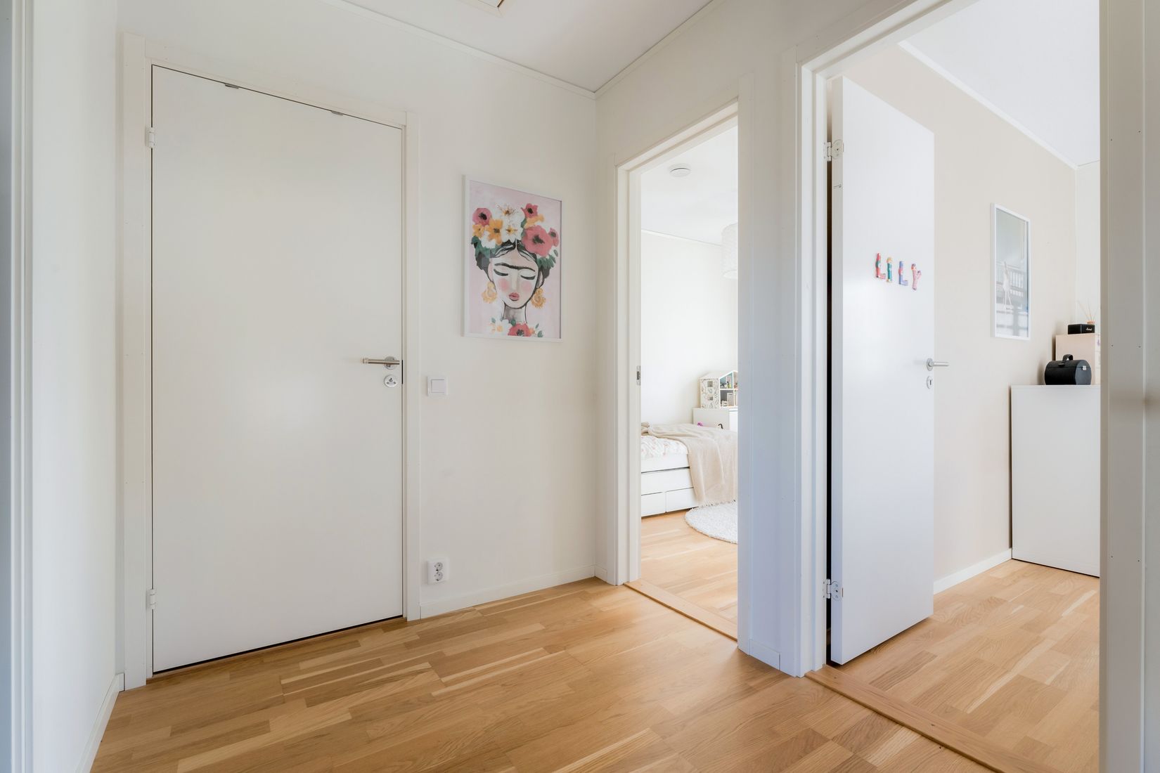 Radhus, Rosenhillsvägen 46, Nyköping