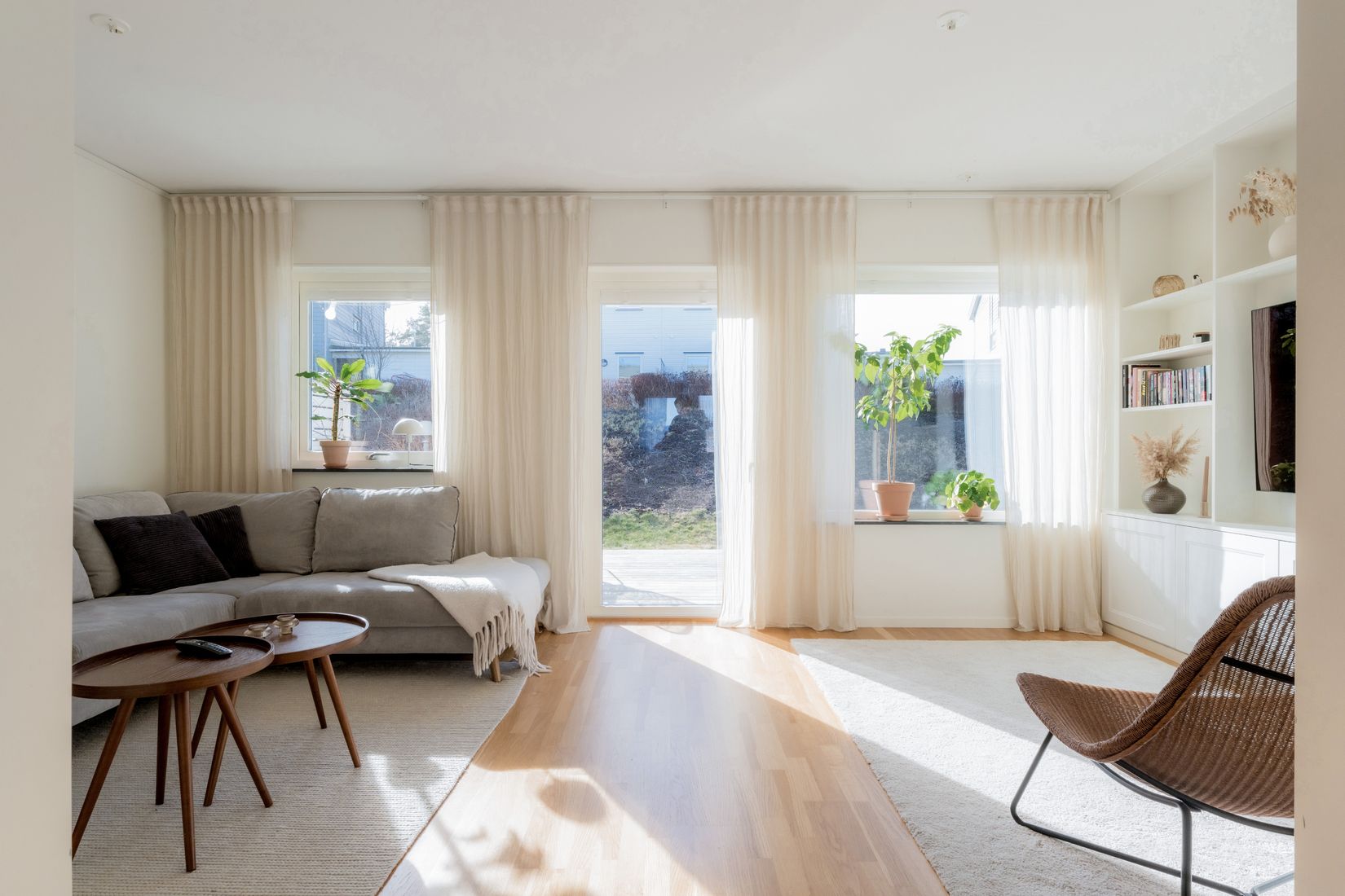 Radhus, Rosenhillsvägen 46, Nyköping