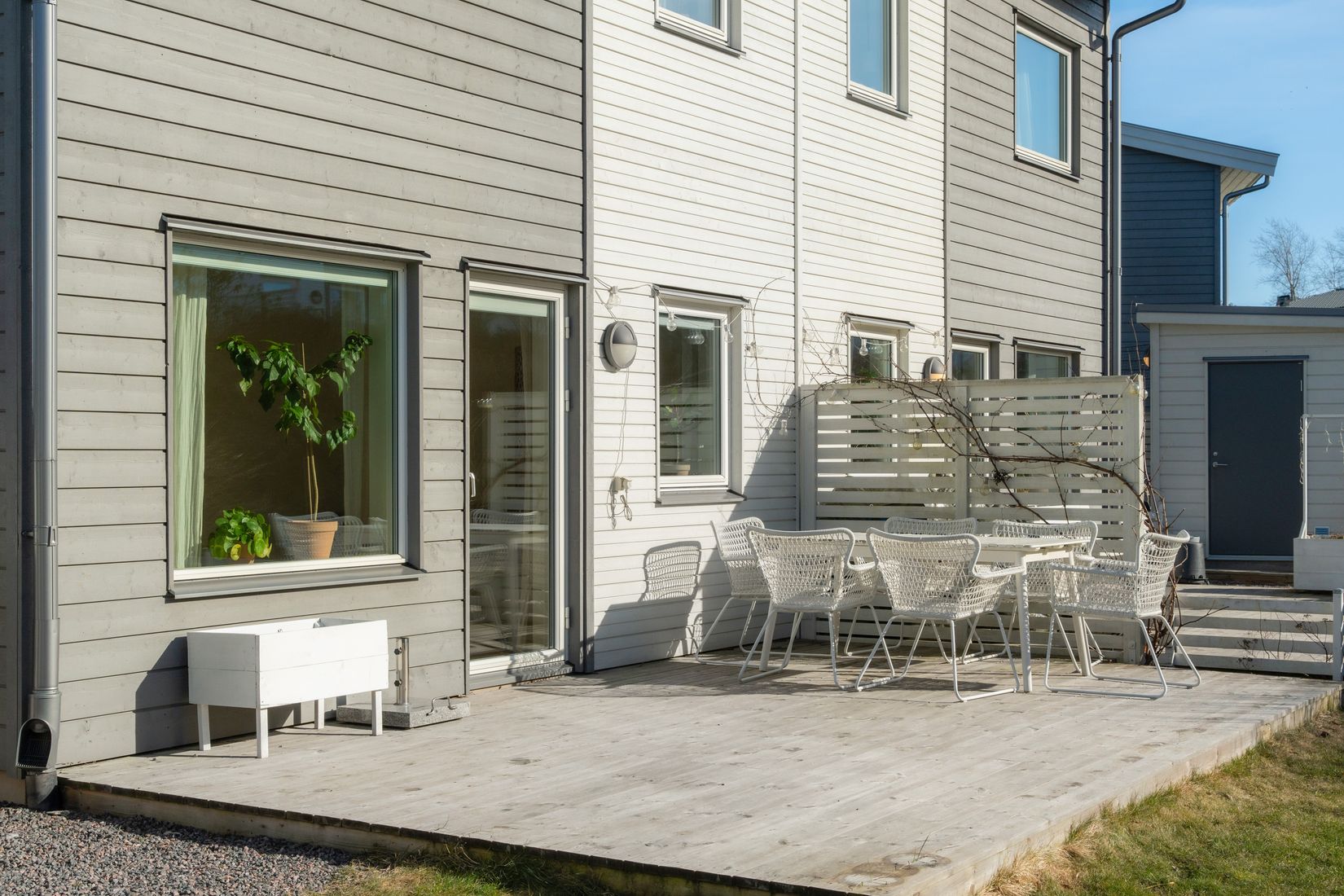 Radhus, Rosenhillsvägen 46, Nyköping