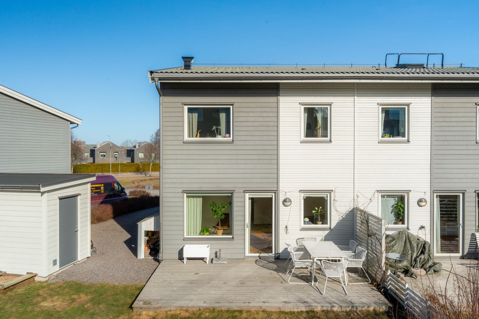 Radhus, Rosenhillsvägen 46, Nyköping