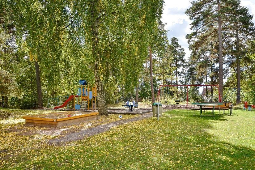 Bostadsrätt, Trehörningen 3, Kallhäll, Järfälla