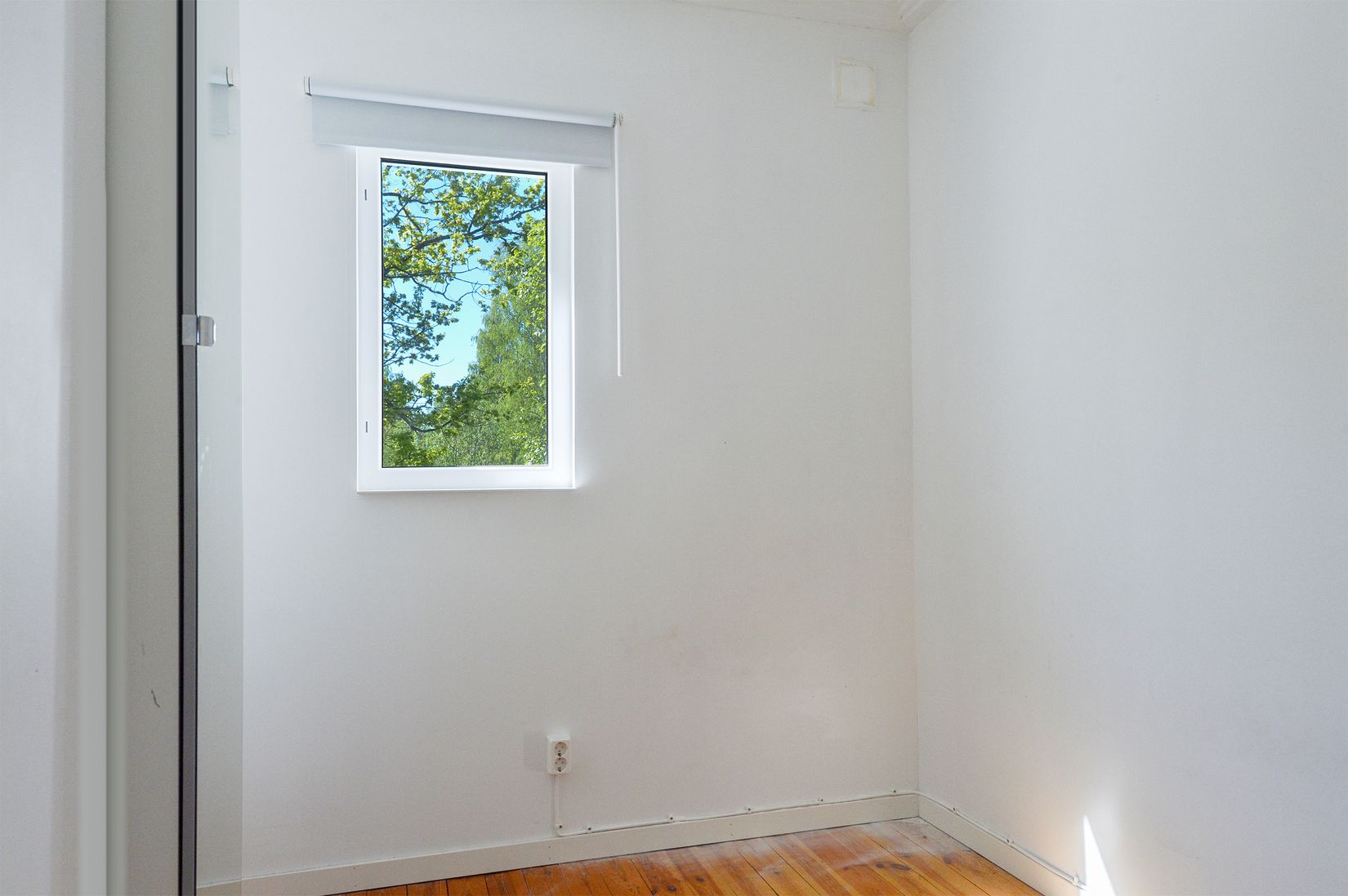 Tomt, Vårbackavägen 14 - 16, Vårby, Huddinge