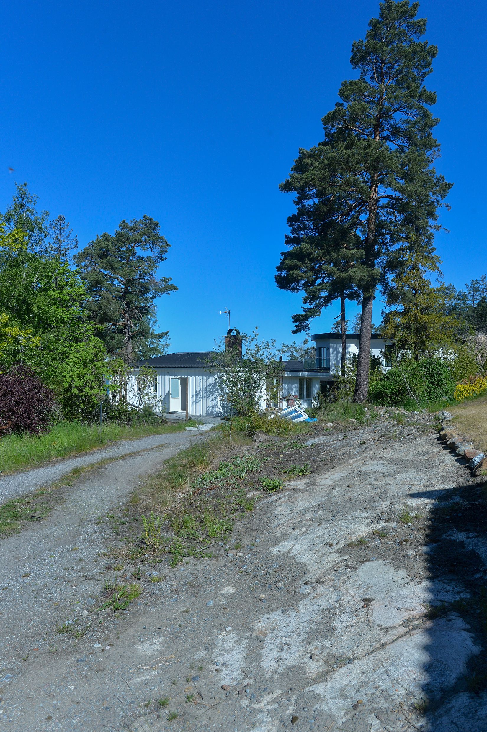 Tomt, Vårbackavägen 14 - 16, Vårby, Huddinge