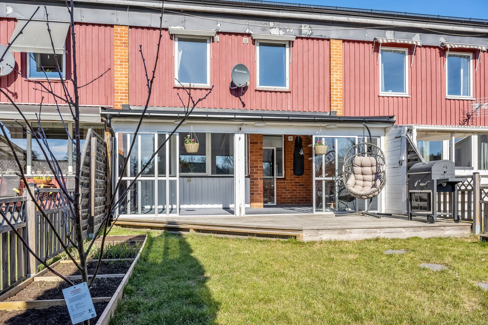 Radhus, Husarvägen 9, Viggestorp, Finspång