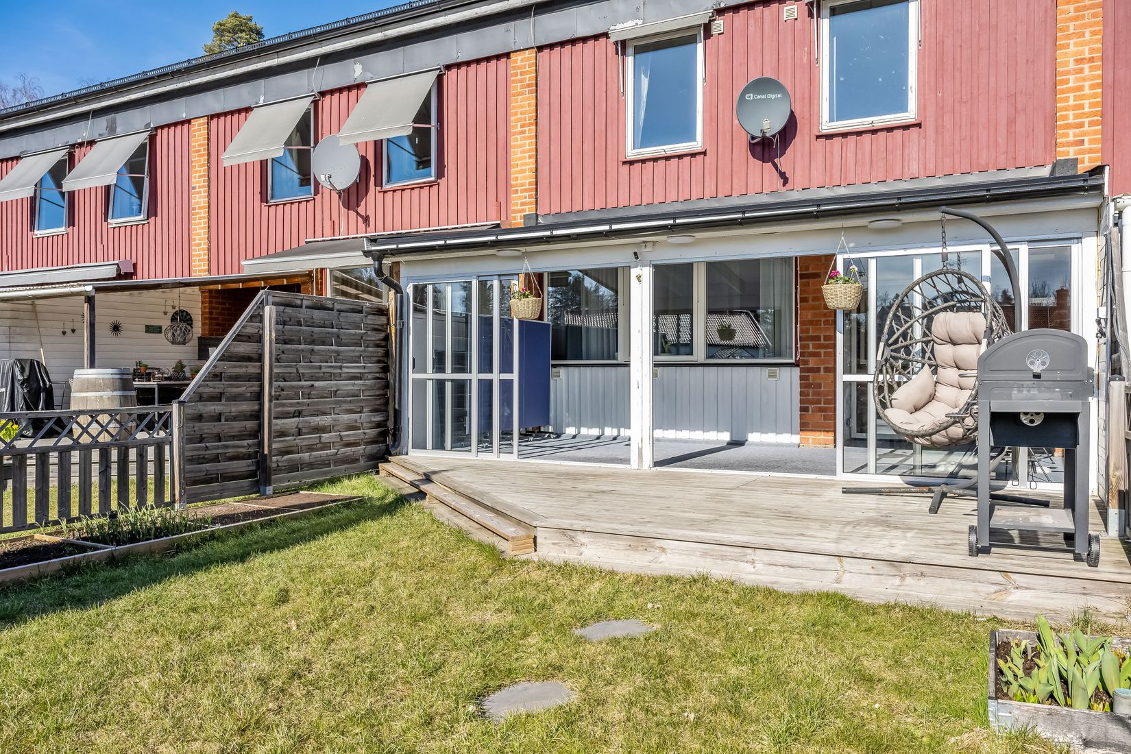 Radhus, Husarvägen 9, Viggestorp, Finspång