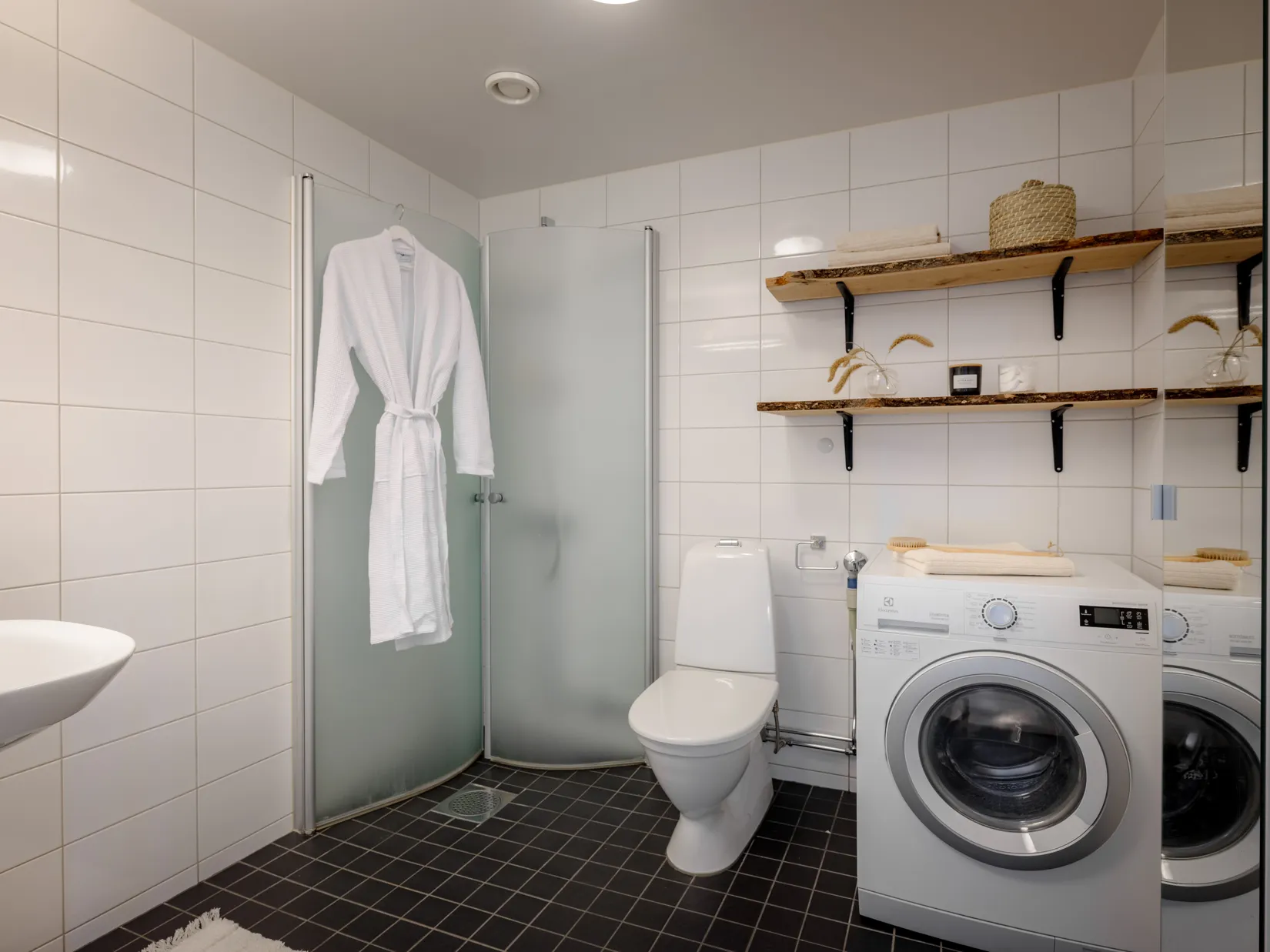 Bostadsrätt, UGGLEVÄGEN 3, Häggvik, Sollentuna