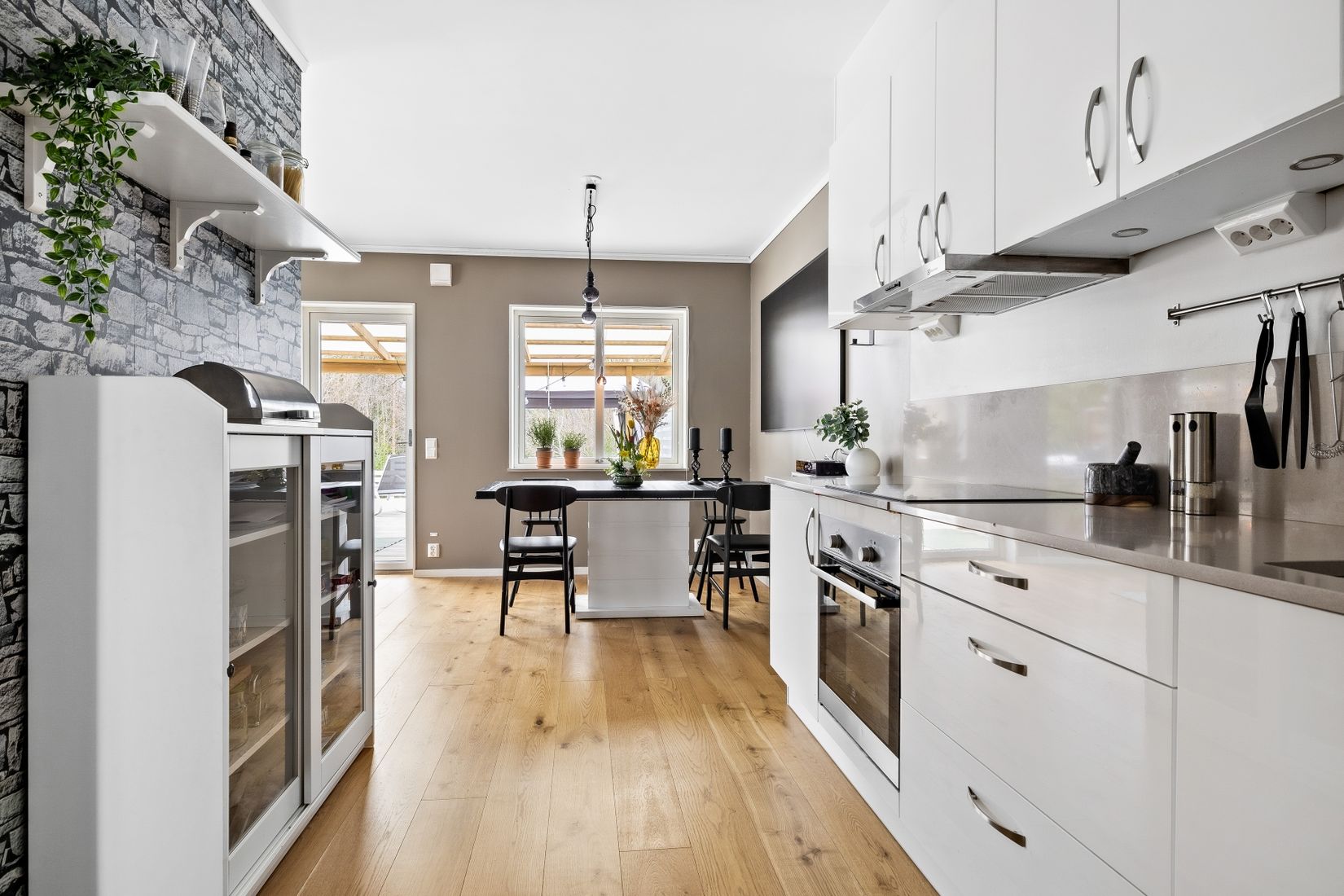 Bostadsrätt, Radhus, Gropenvägen 6B, Skokloster Slottsskogen, Håbo