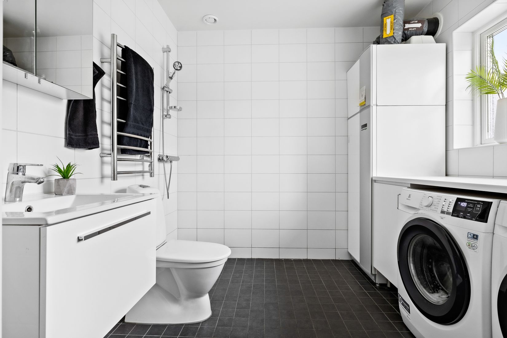 Bostadsrätt, Radhus, Gropenvägen 6B, Skokloster Slottsskogen, Håbo