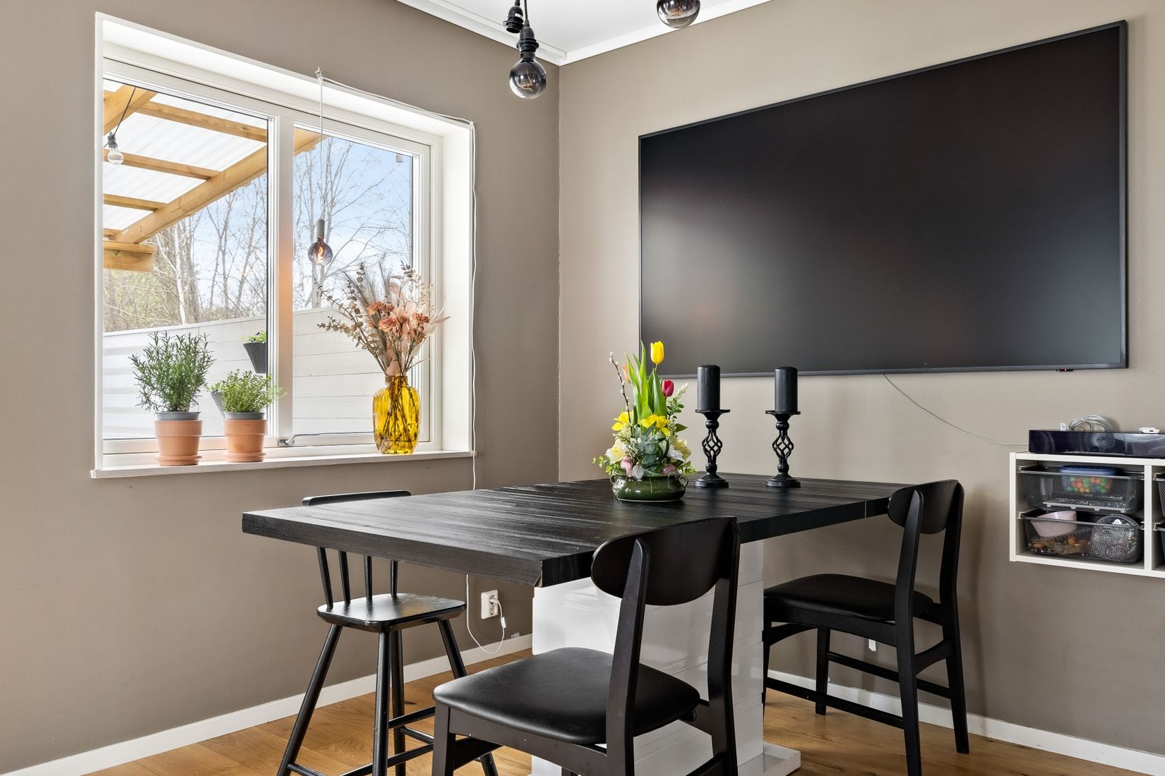 Bostadsrätt, Radhus, Gropenvägen 6B, Skokloster Slottsskogen, Håbo