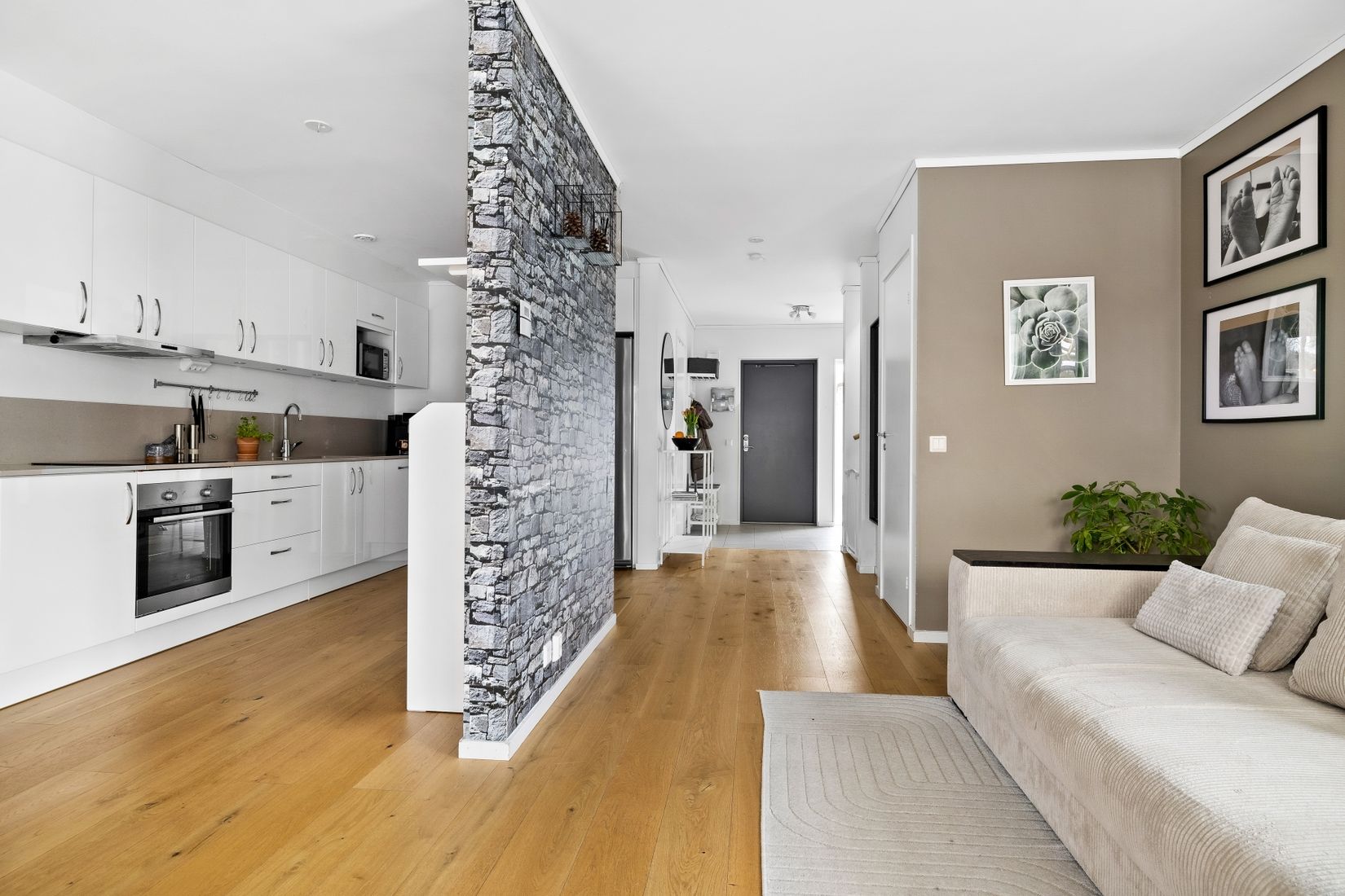 Bostadsrätt, Radhus, Gropenvägen 6B, Skokloster Slottsskogen, Håbo