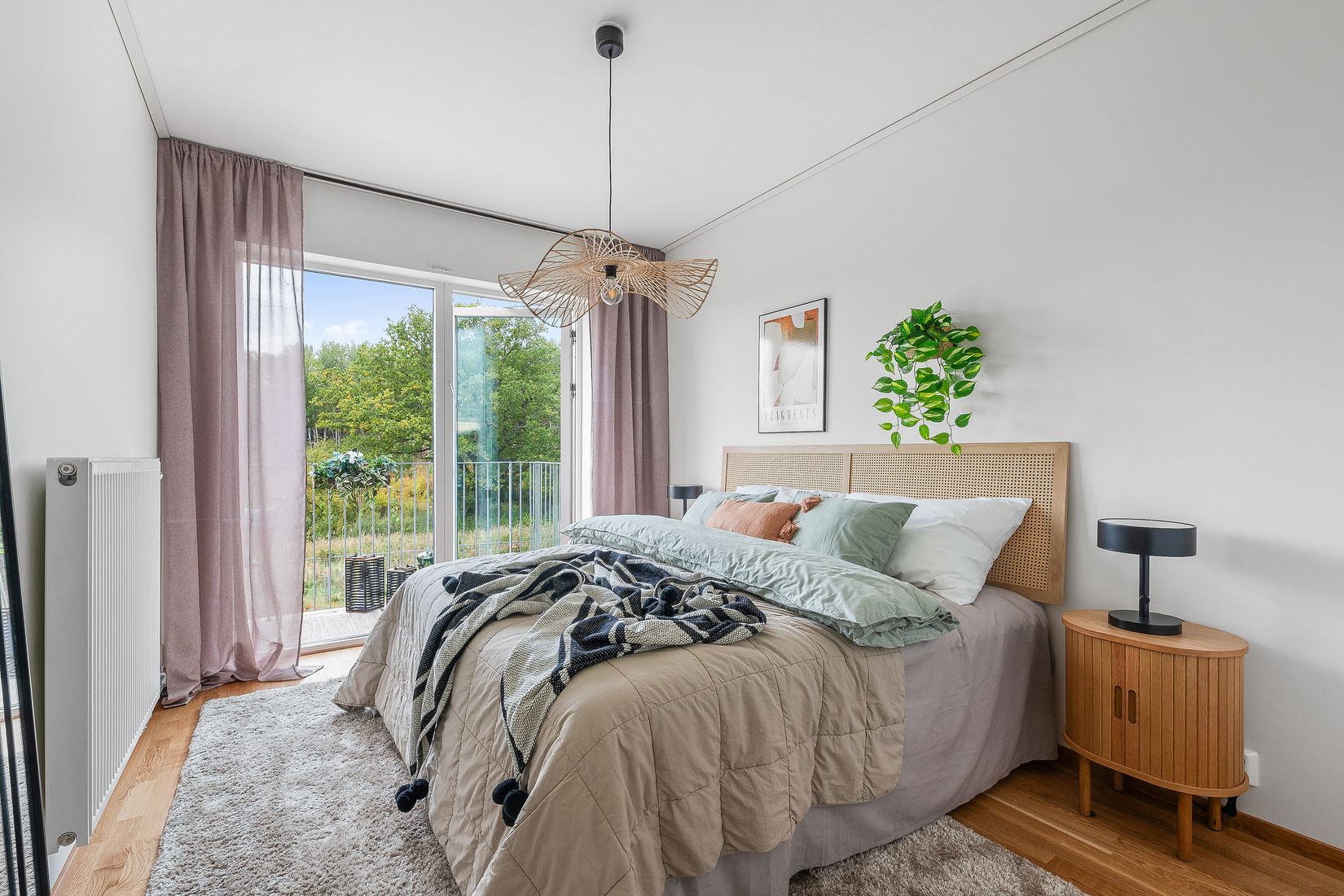 Radhus, Brageslingan 35A, Järfälla