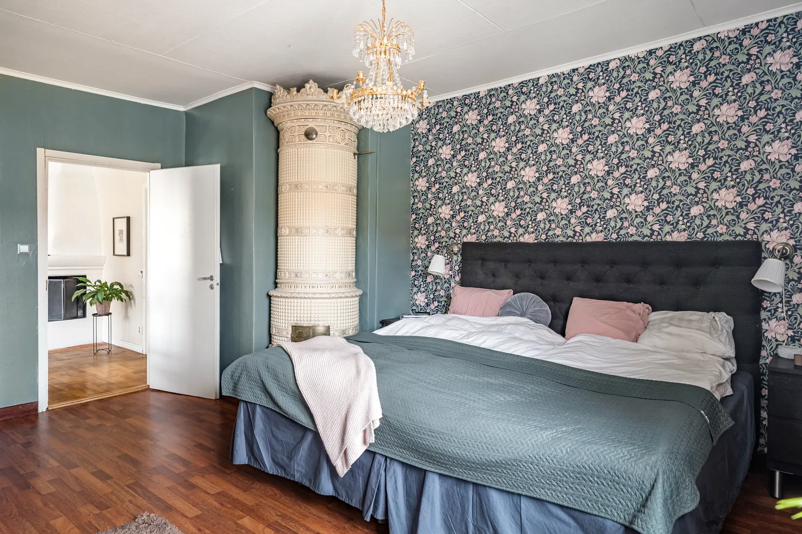 Villa, JÄRNVÄGSALLÉN 12, Viggbyholm, Täby