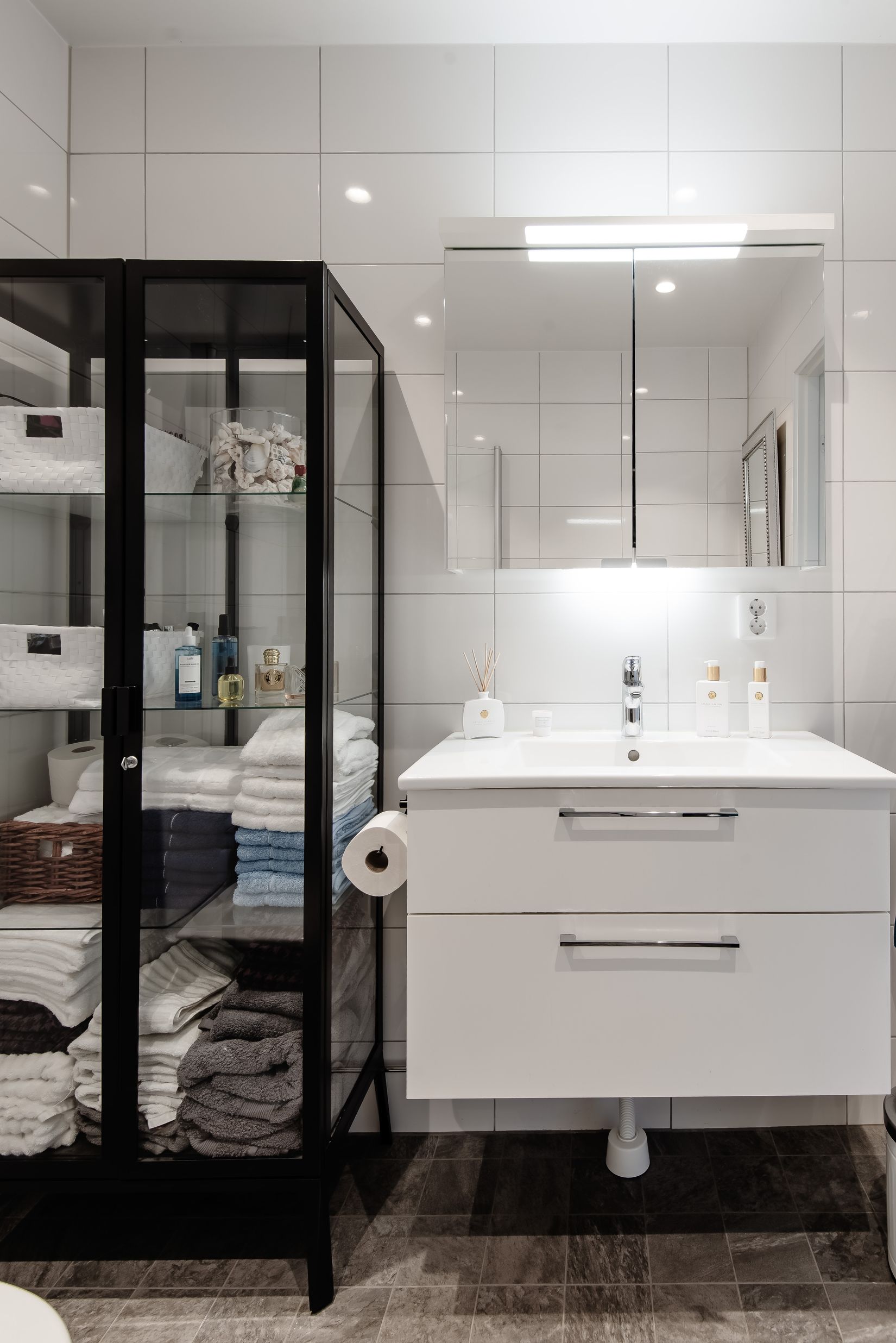 Bostadsrätt, Radhus, Svinningevägen 127A, Svinninge, Österåker