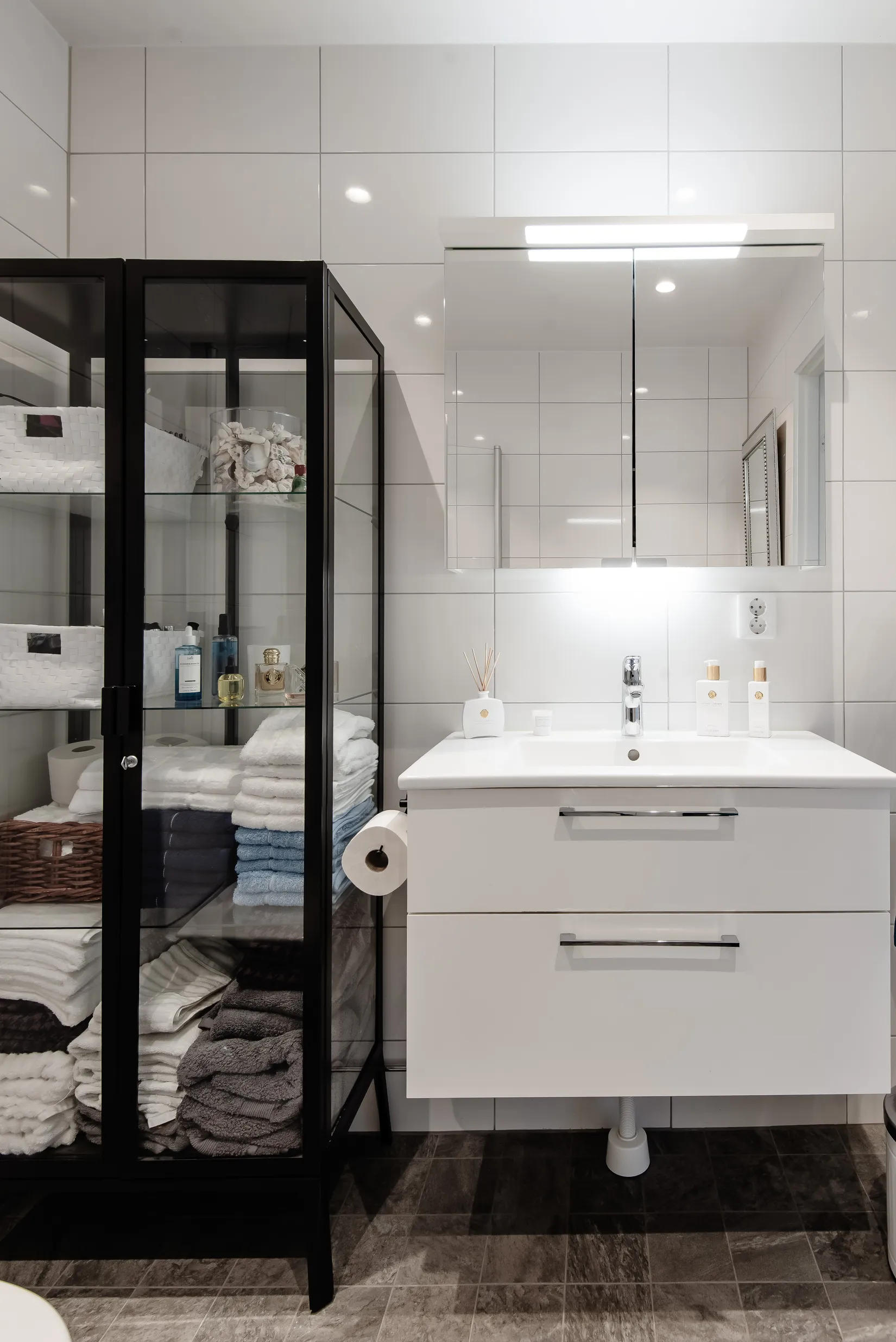 Bostadsrätt, Radhus, Svinningevägen 127A, Svinninge, Österåker