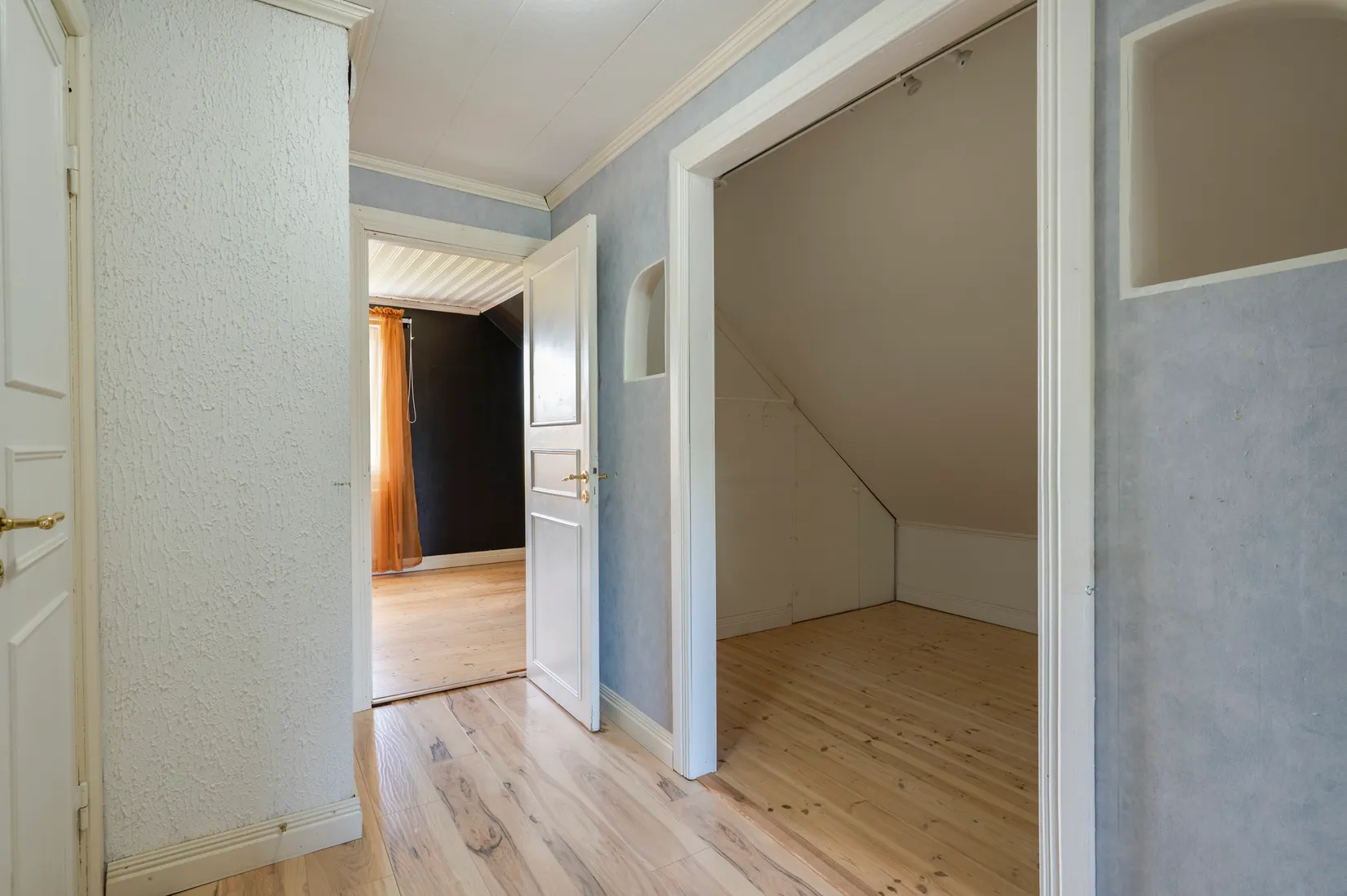 Villa, Karlslundsvägen 12, Vedevåg, Lindesberg