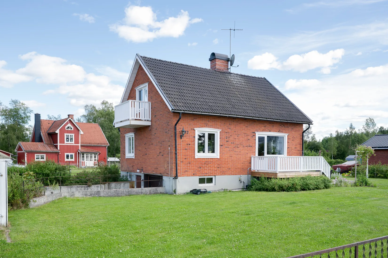 Villa, Karlslundsvägen 12, Vedevåg, Lindesberg