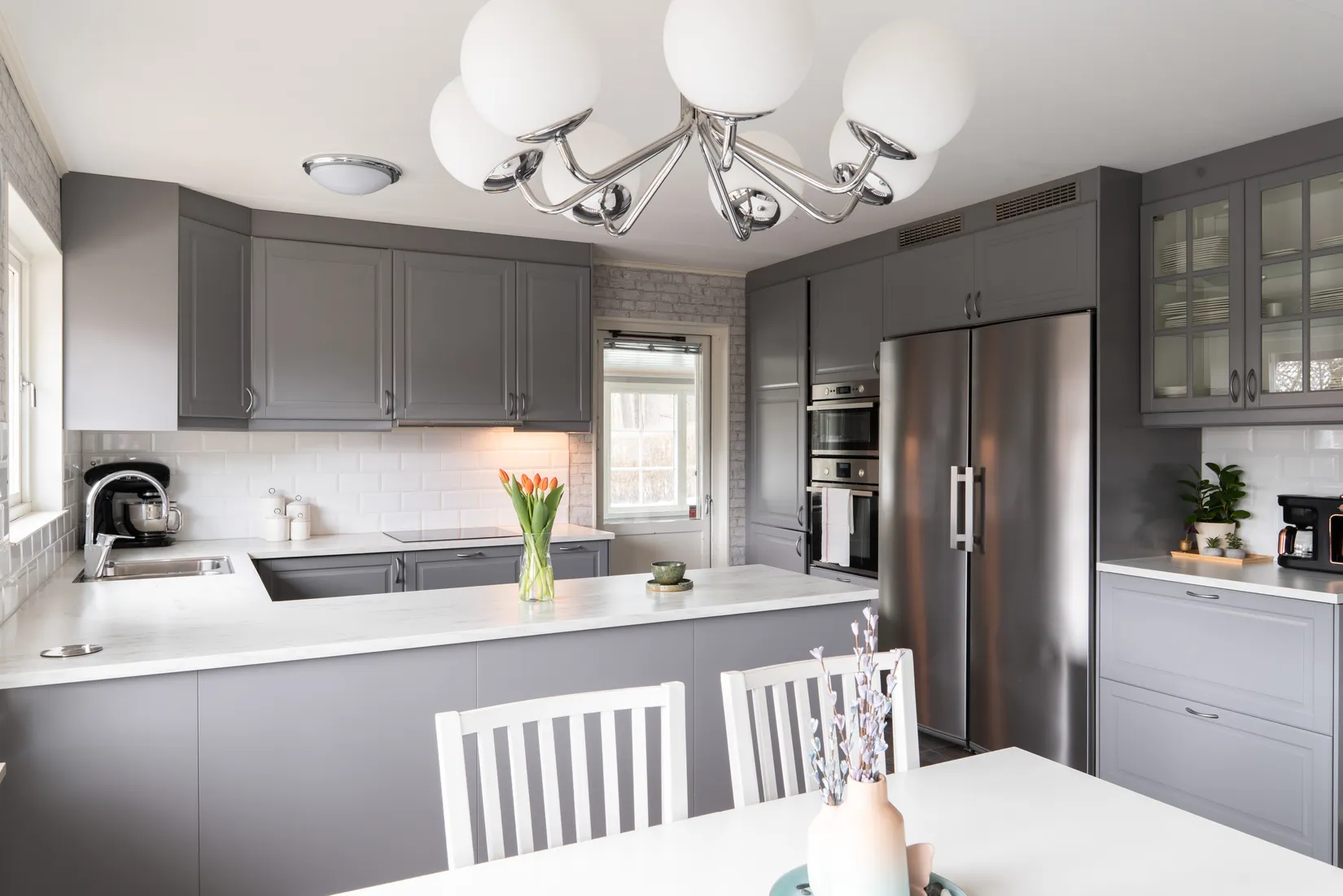 Villa, Kvartsgatan 1, Duvhällarna , Hallstahammar